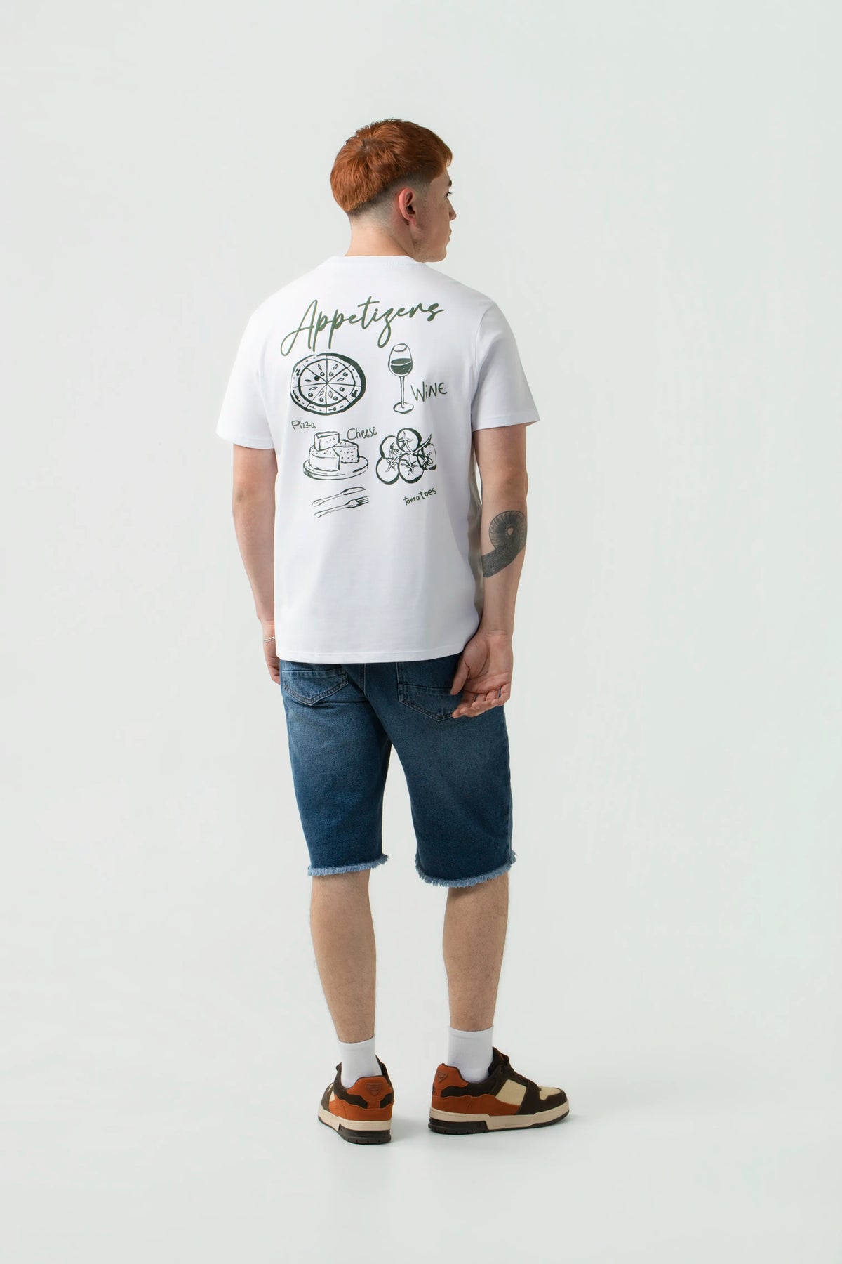 CAMISETA ESPECIAL ESTAMPADO LOCALIZADO COLOR BLANCO BLANCO