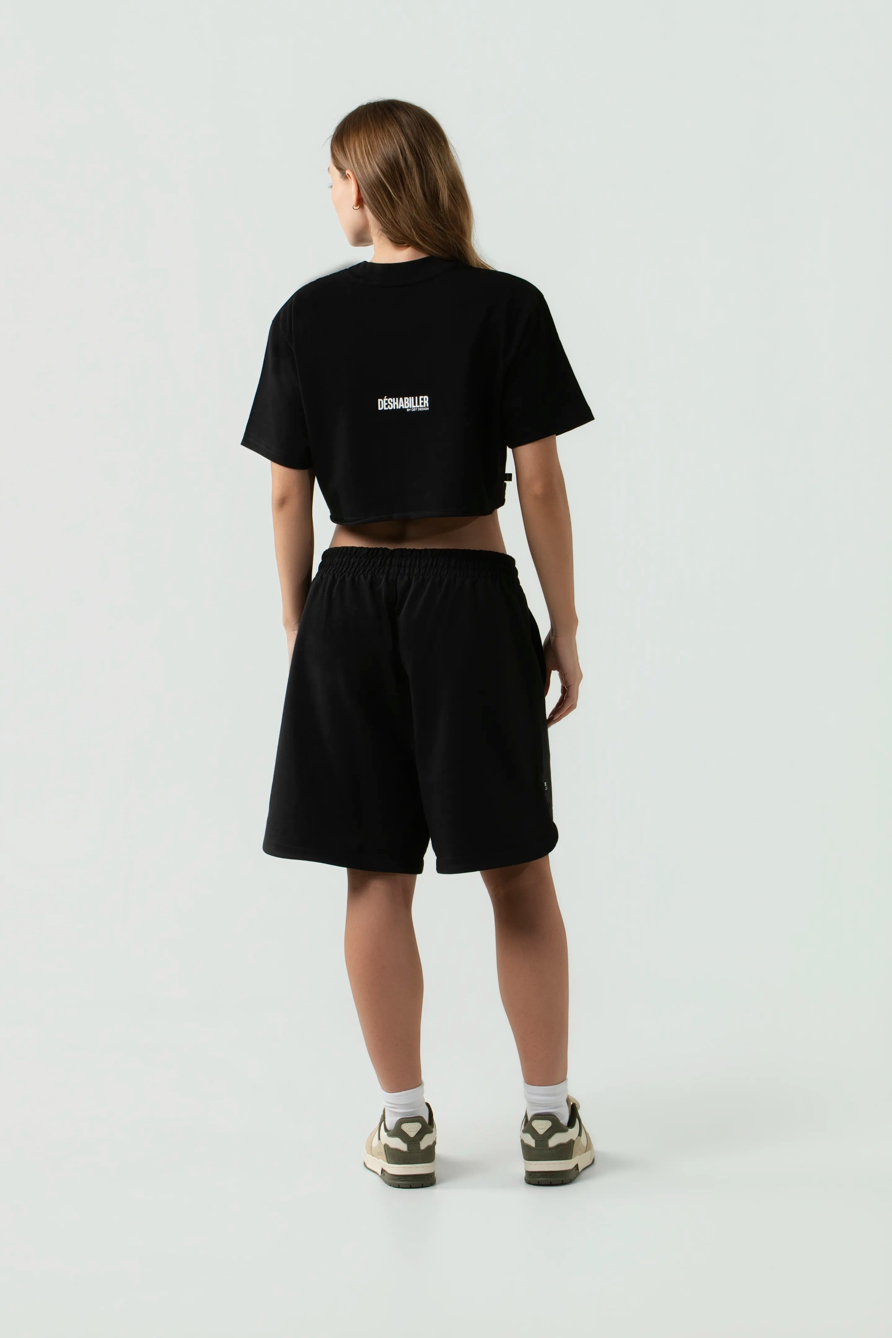 CAMISETA MANGA CORTA COLOR NEGRO