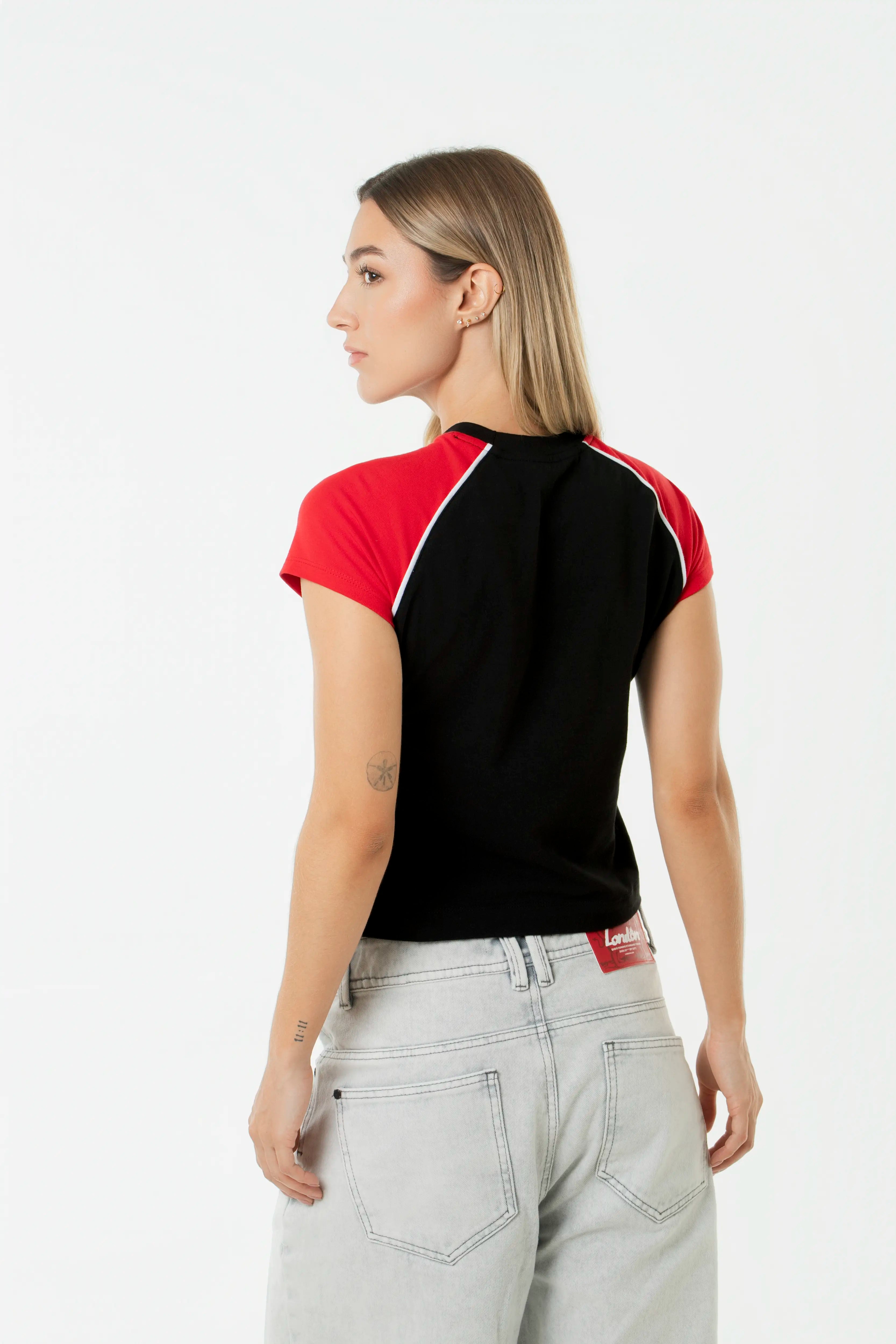CAMISETA MANGA CORTA COLOR NEGRO
