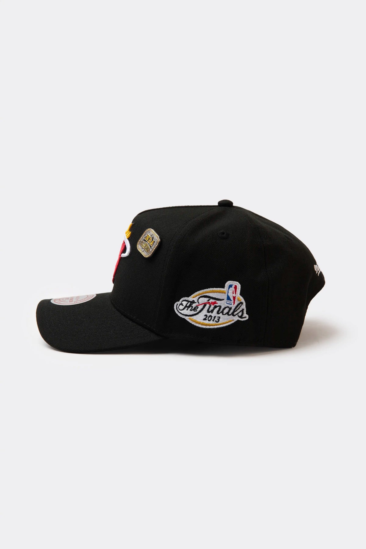GORRA BEISBOLERA COLOR NEGRO
