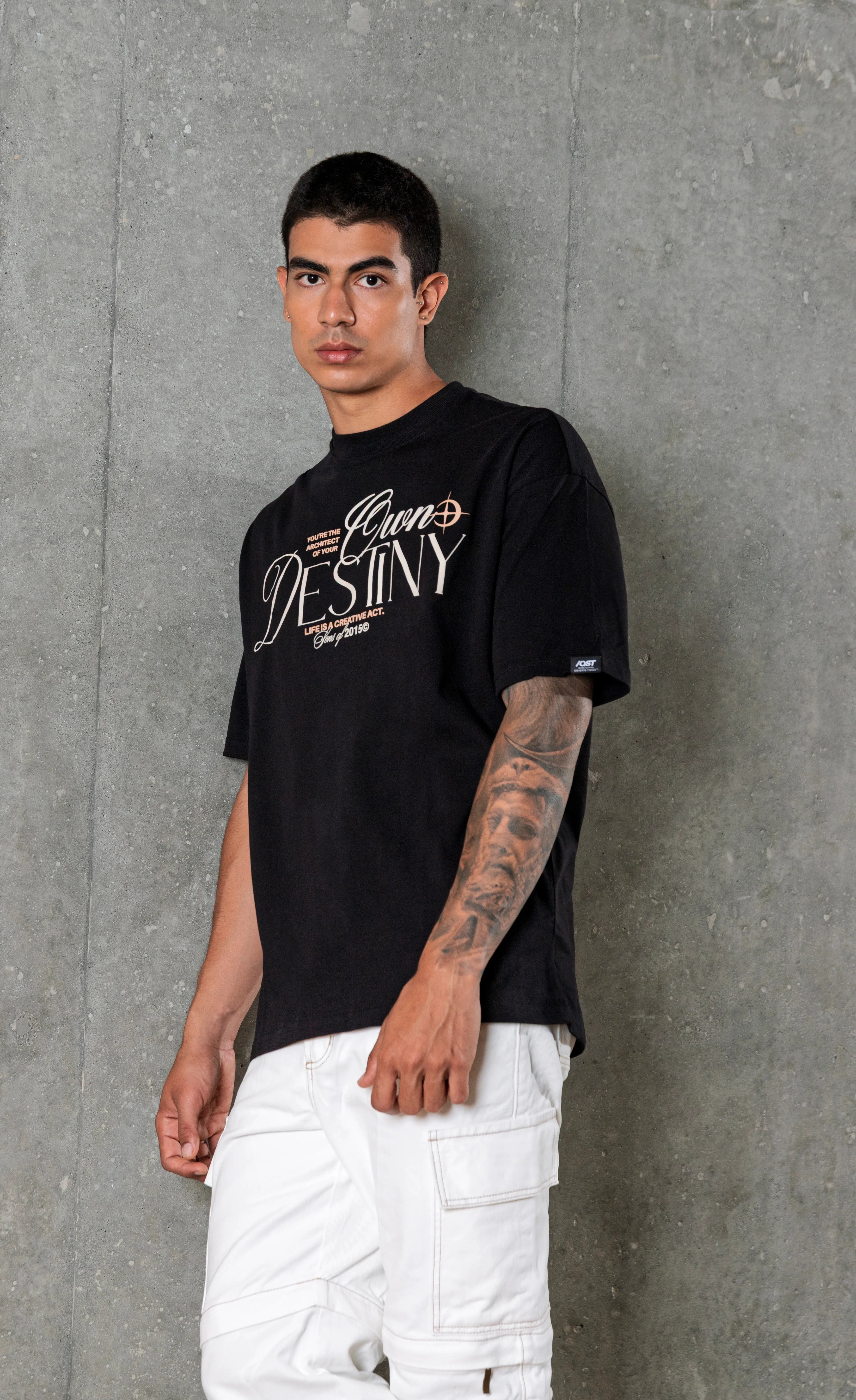 CAMISETA OVERSIZE NEGRO DESTINY