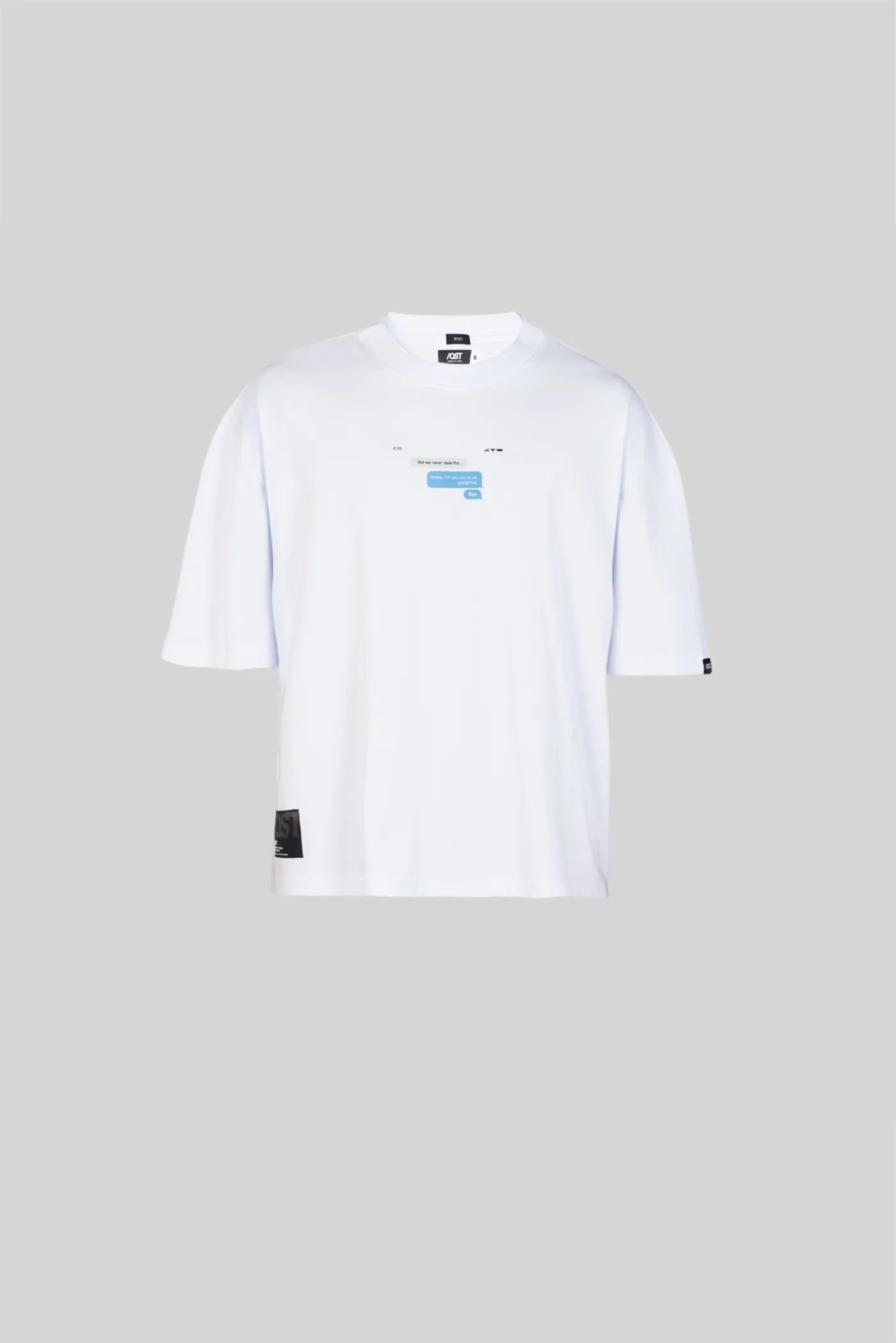 CAMISETA BOXY CON ESTAMPADO EN FRENTE Y ESPALDA QUOTES