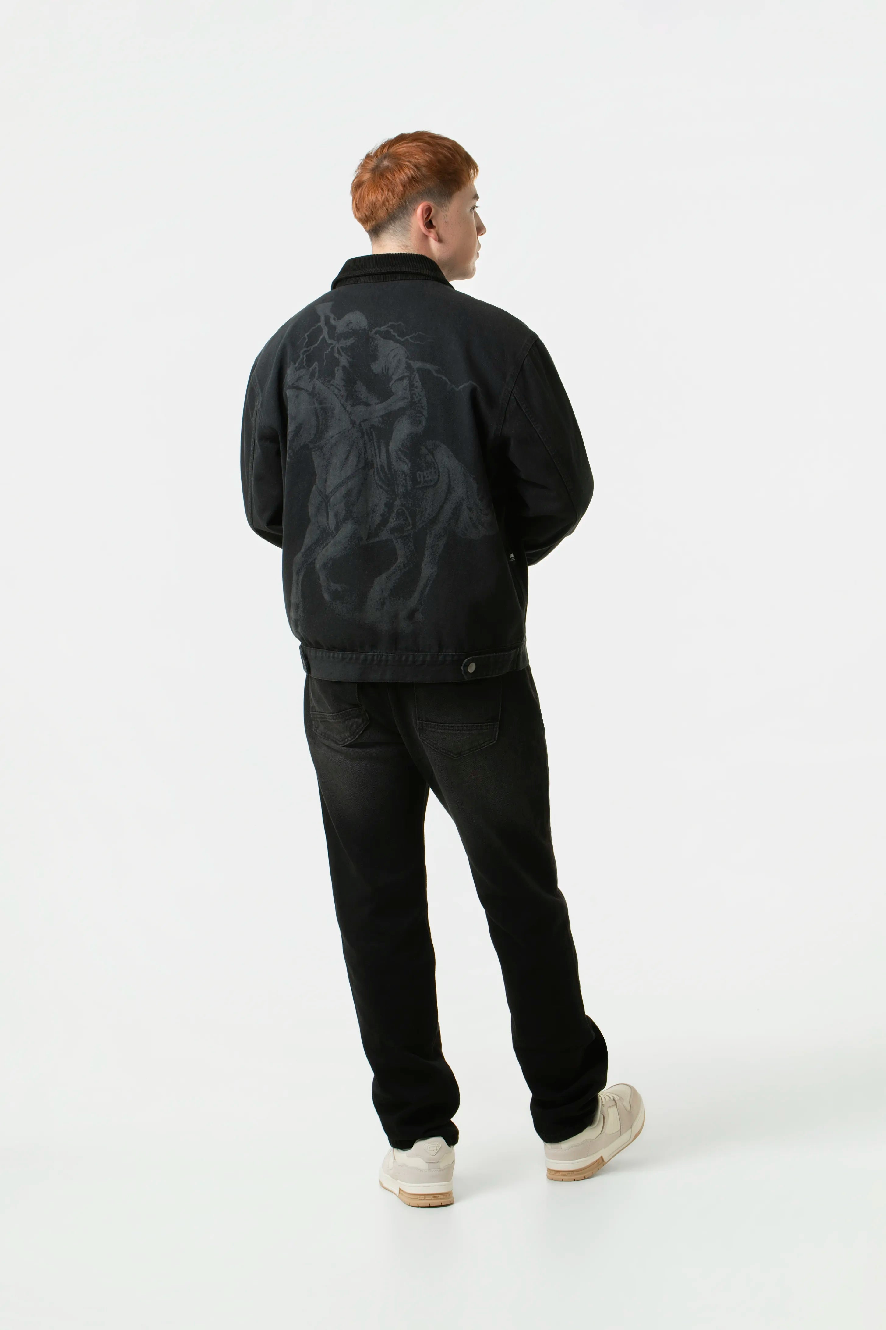 CHAQUETA BOXY COLOR GRIS OSCURO