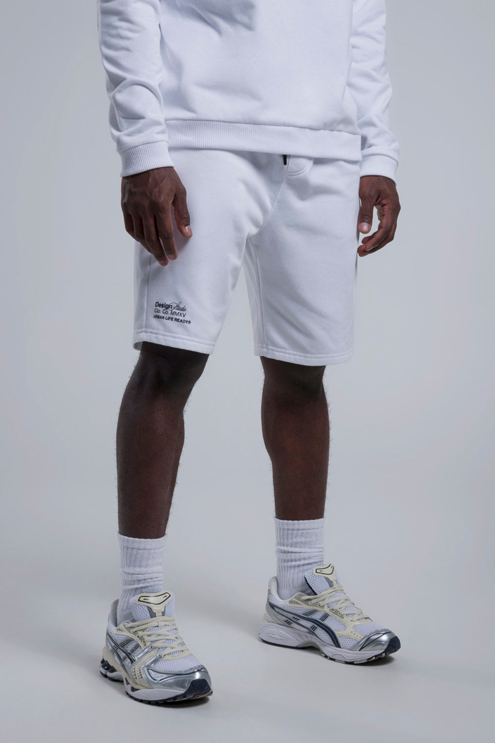 BERMUDA JOGG COLOR BLANCO OPTICO
