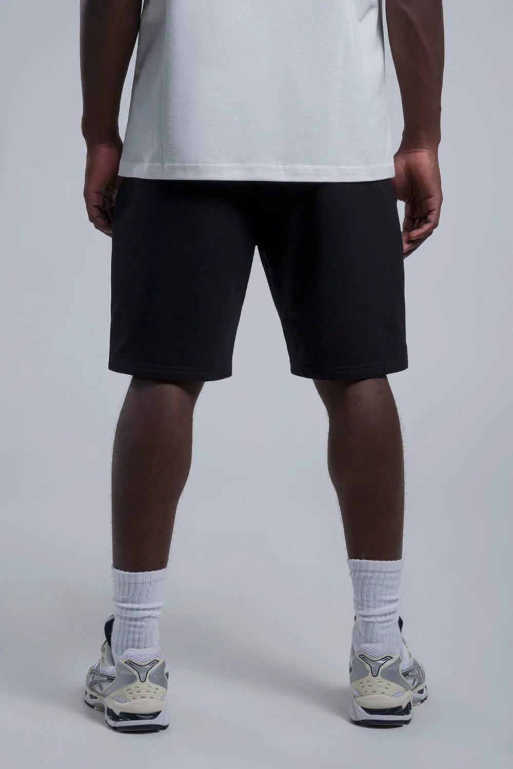 BERMUDA NEGRO ESENCIAL COLOR NEGRO - QST
