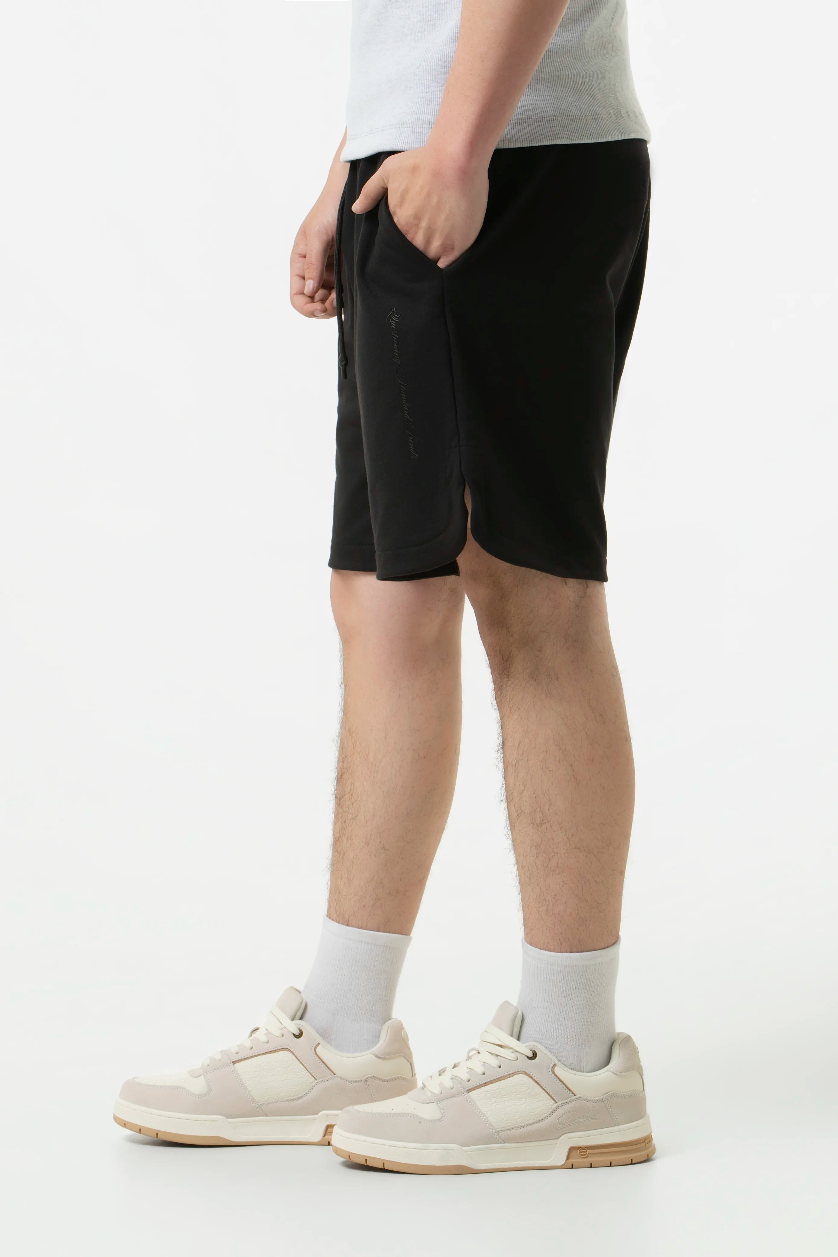 BERMUDA JOGG COLOR NEGRO