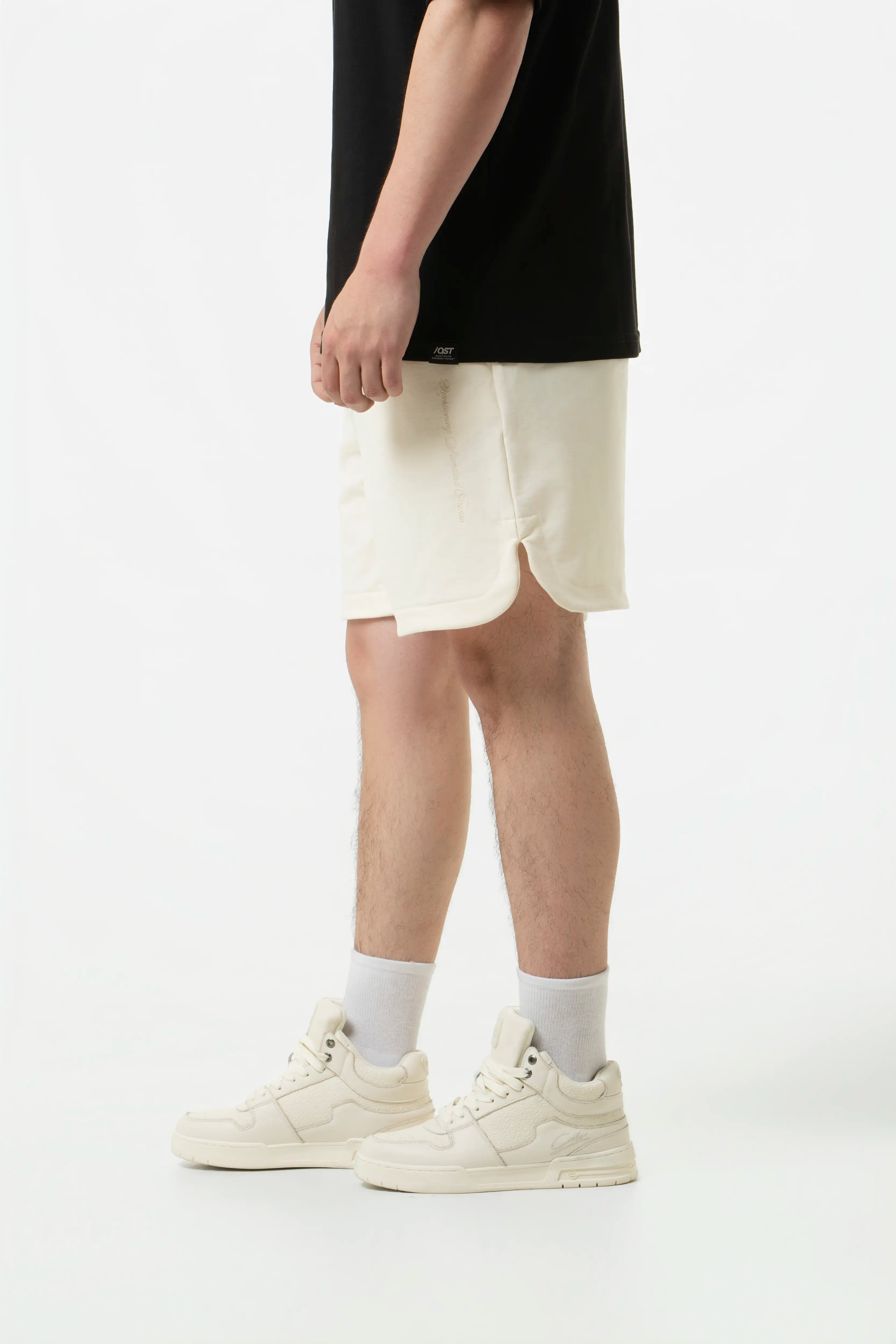 BERMUDA JOGG COLOR IVORY