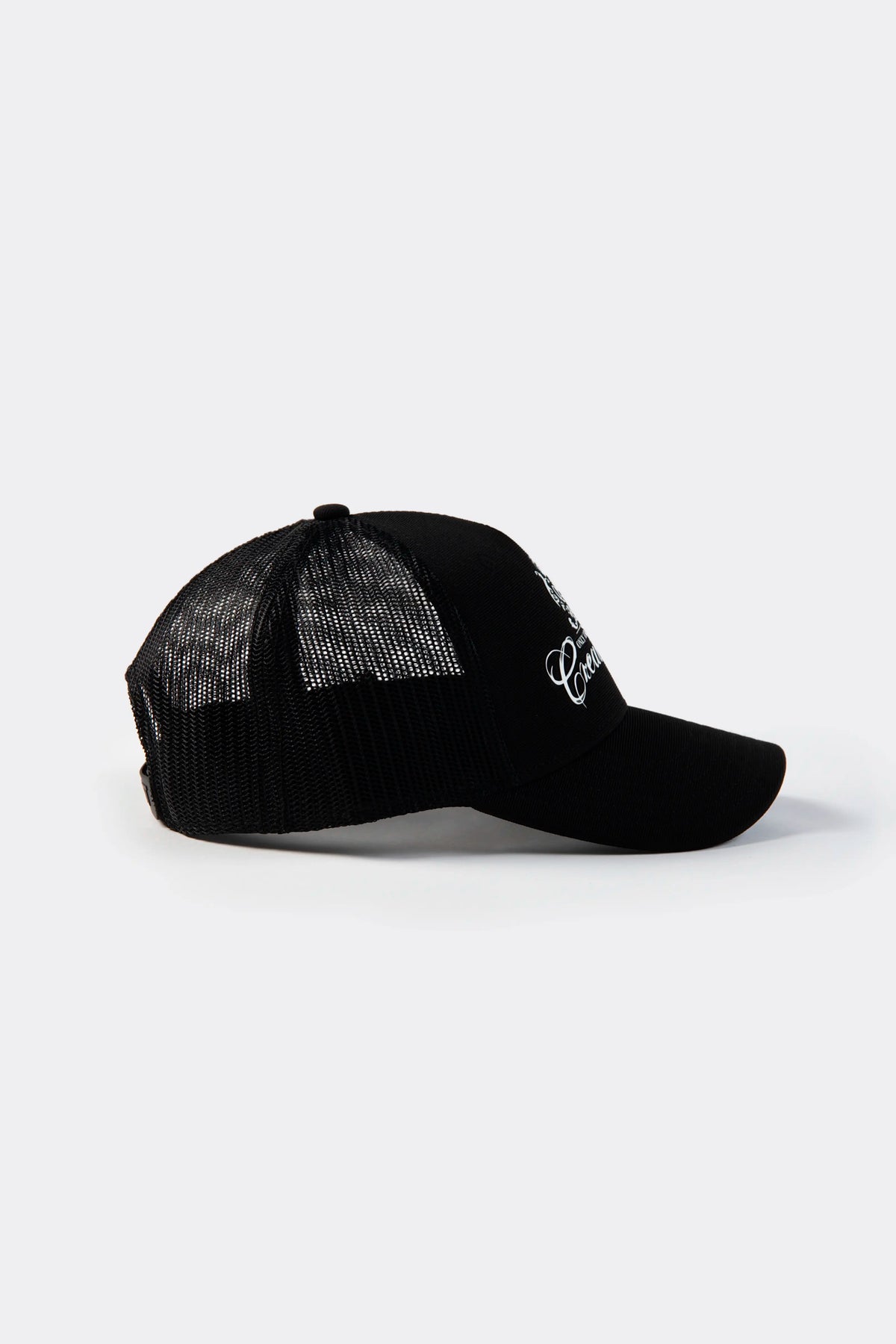 GORRA CAMIONERA COLOR NEGRO