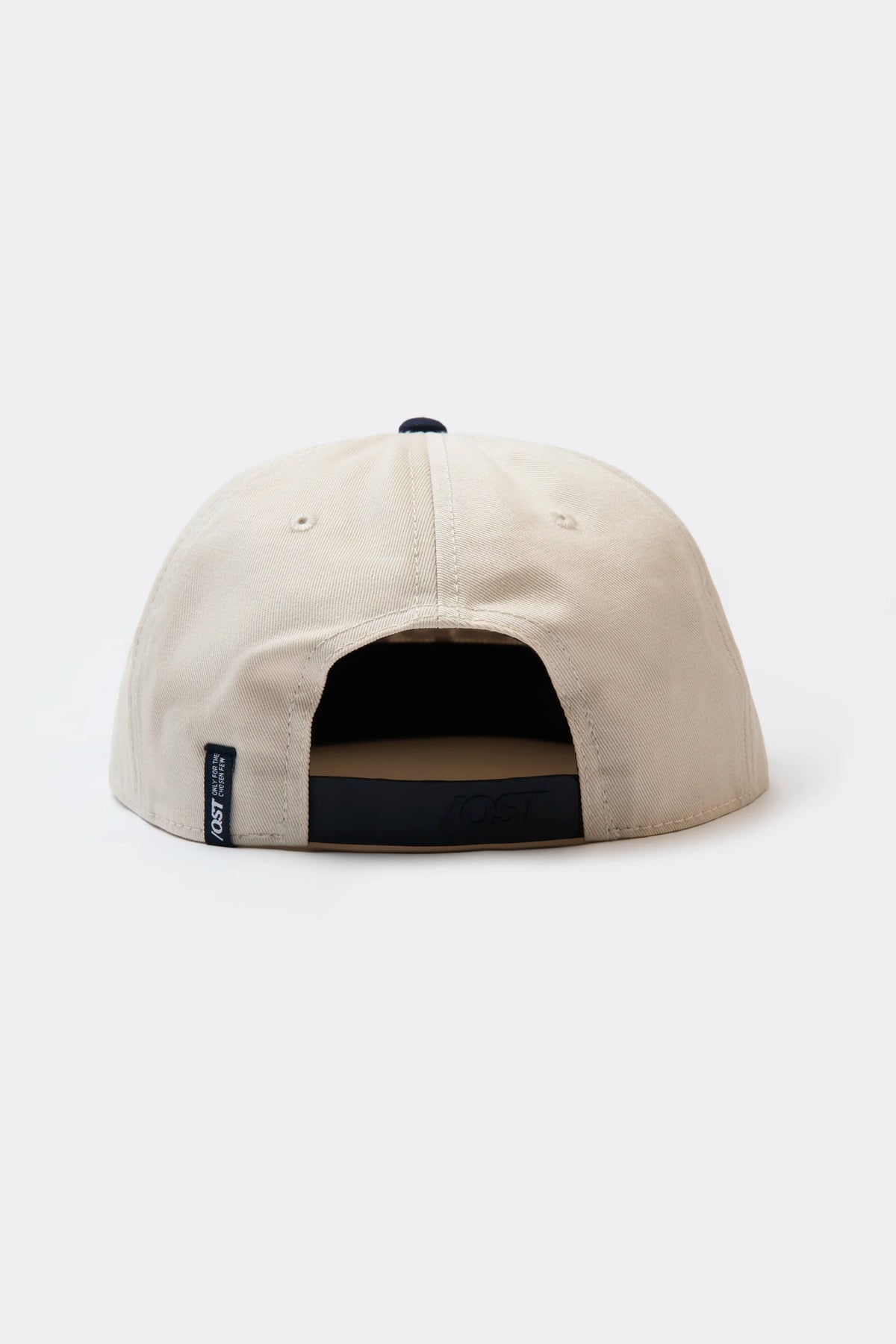 GORRA PLANA COLOR IVORY