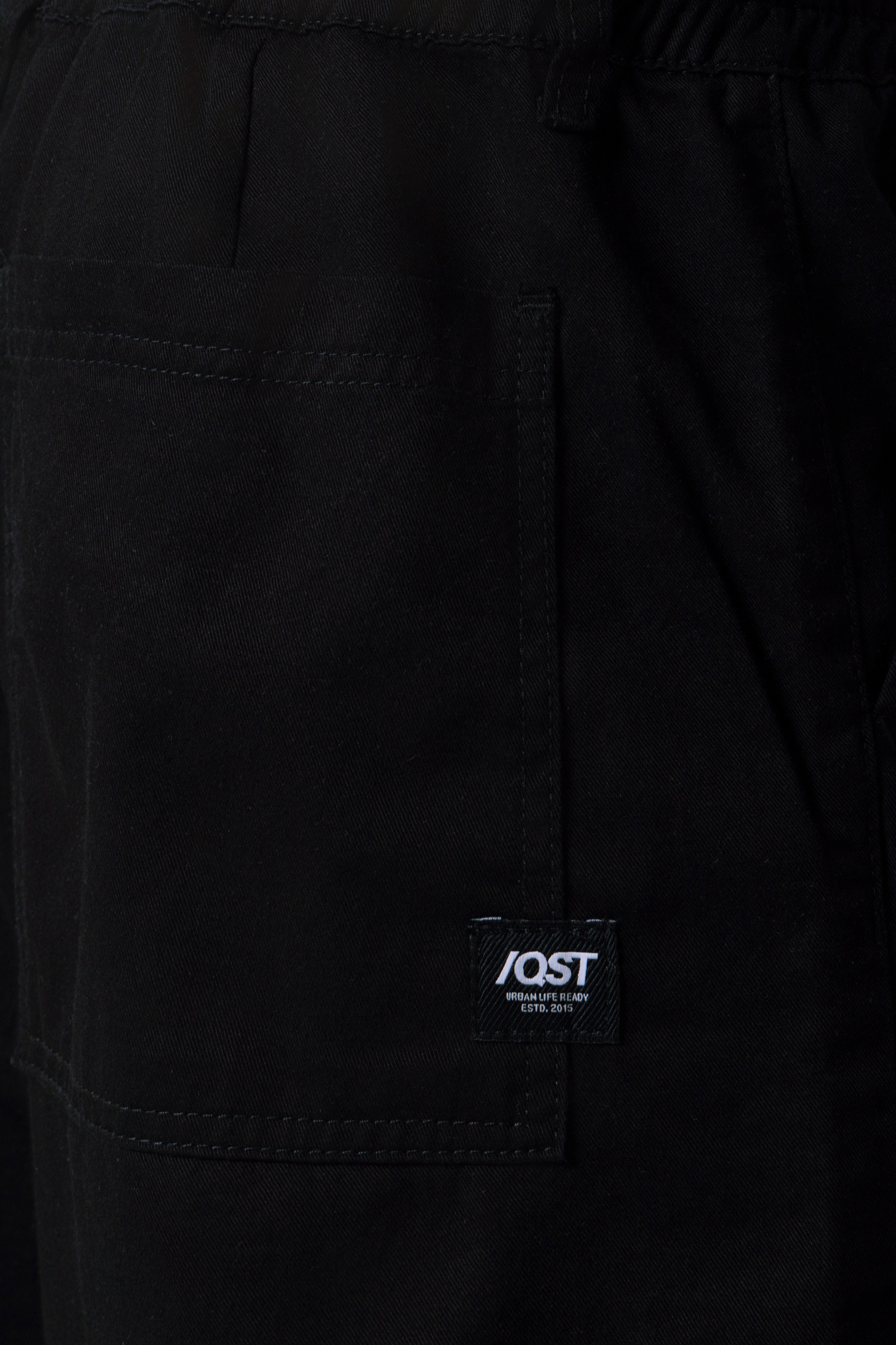 PANTALON JOGG COLOR NEGRO