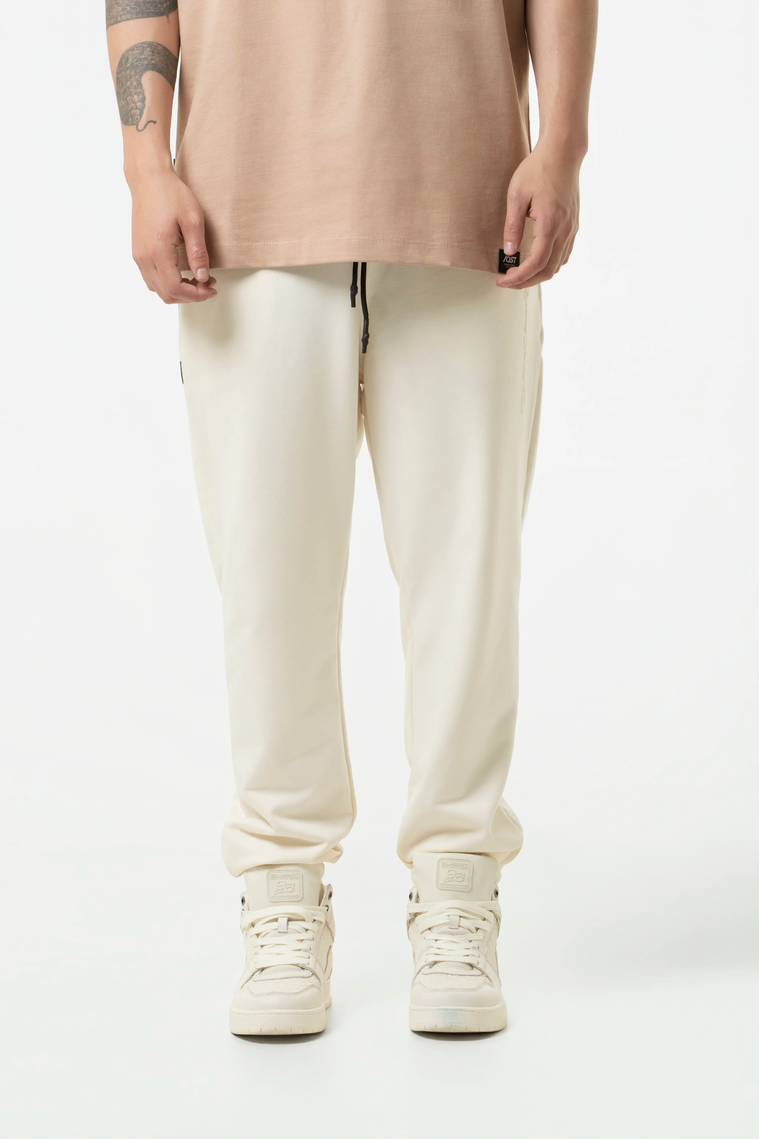 PANTALON JOGG COLOR IVORY