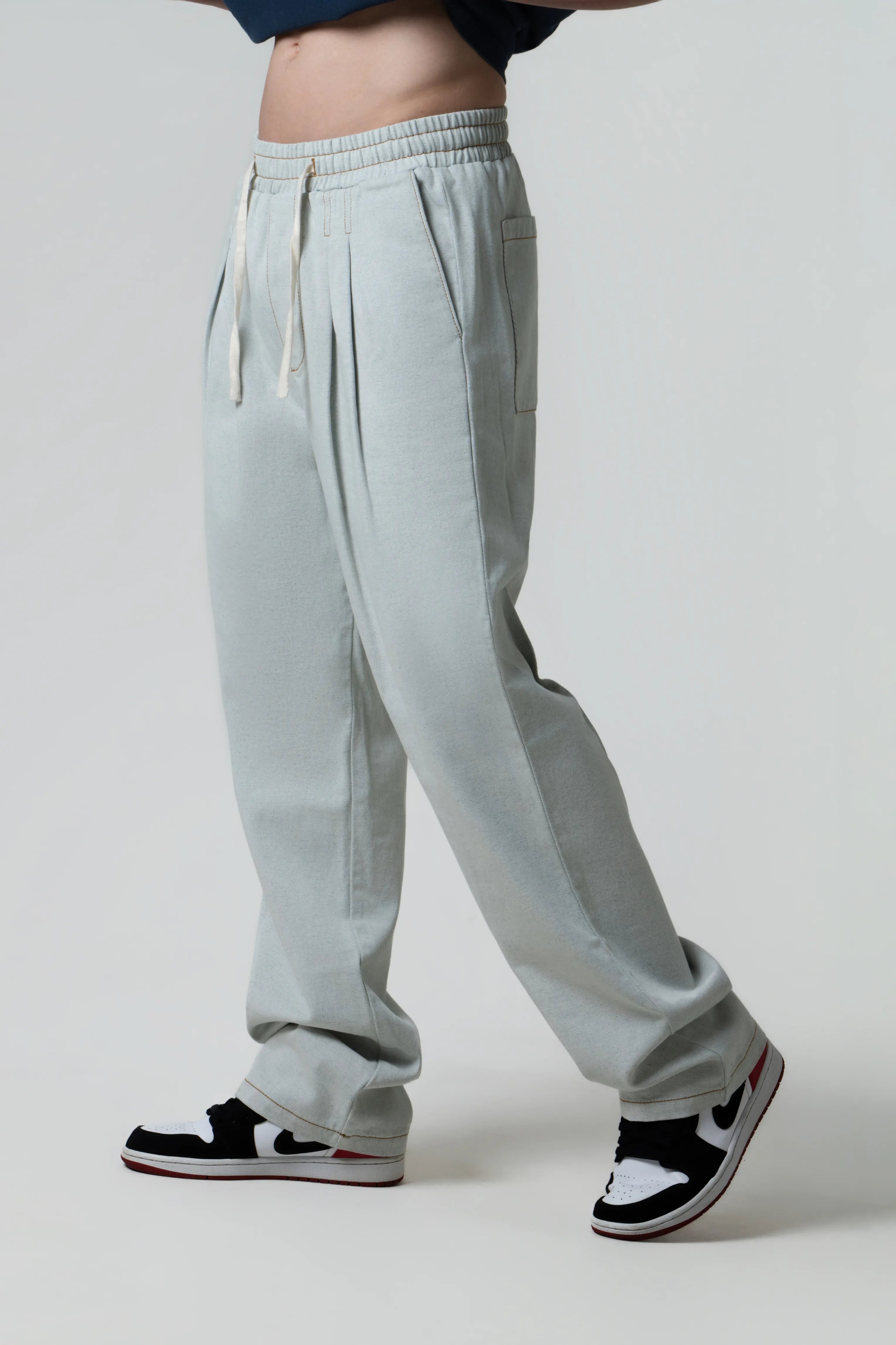 PANTALON JOGG COLOR AZUL CLARO