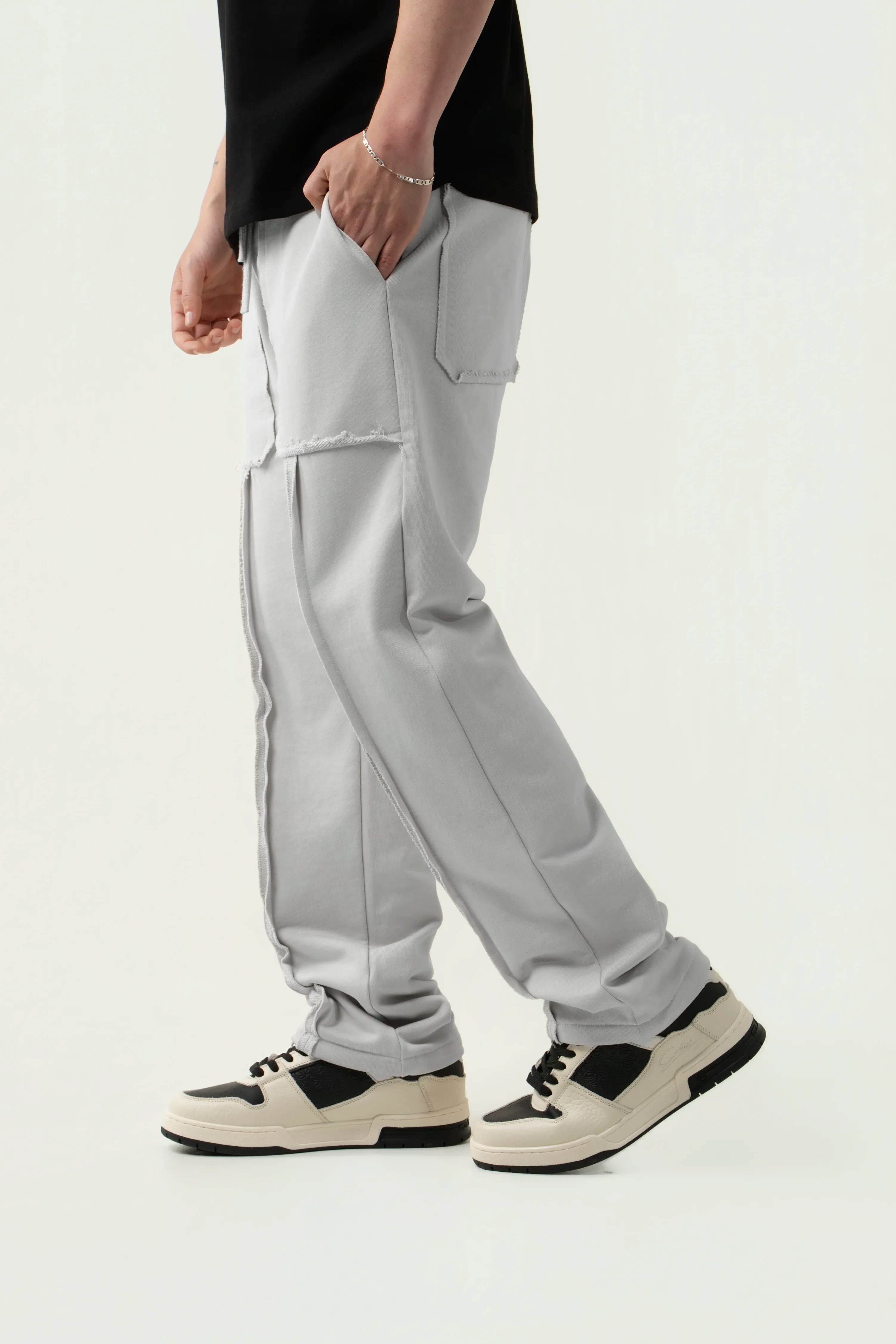 PANTALON SUDADERA COLOR GRIS CLR
