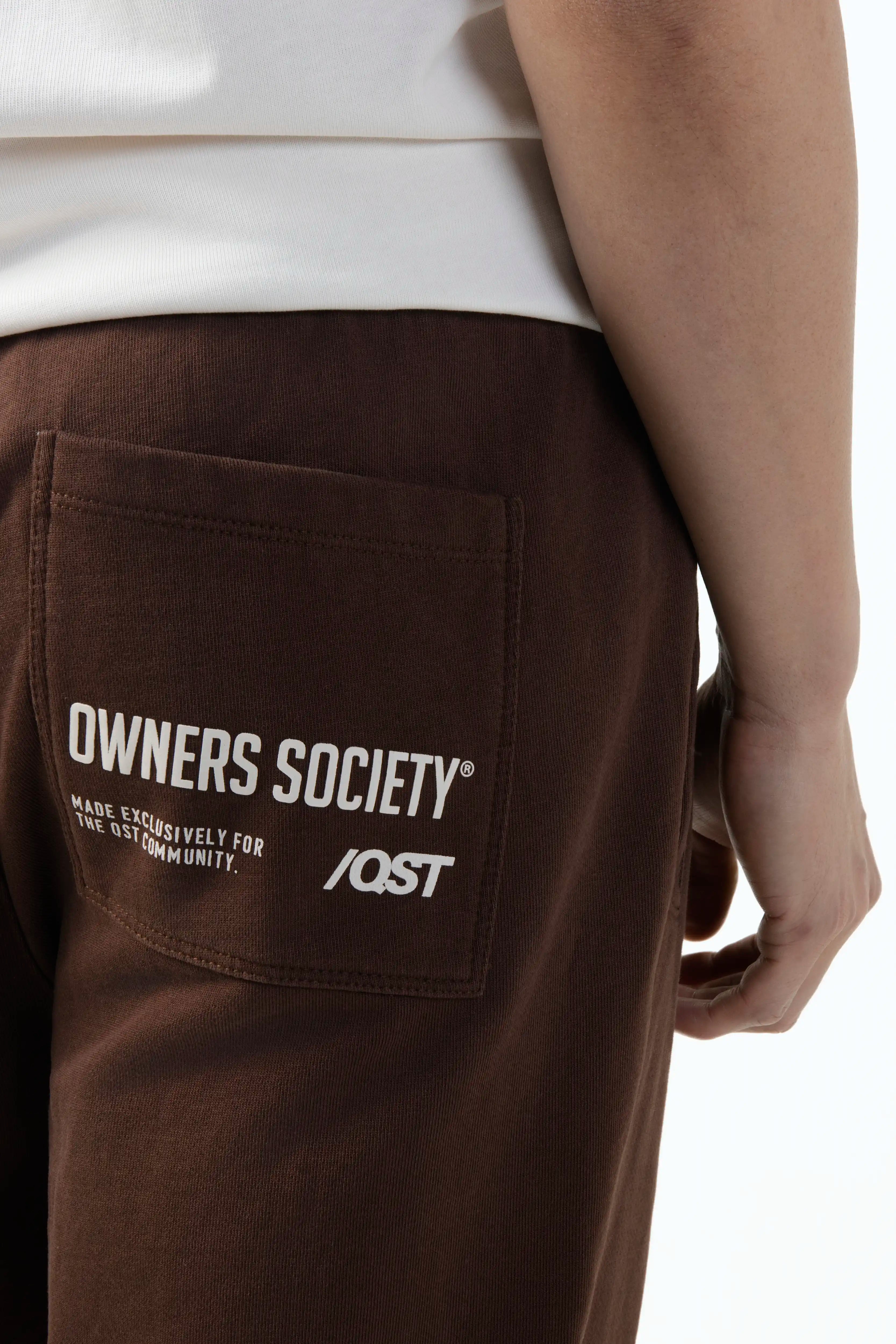 PANTALON SUDADERA COLOR SHAVED CHOCOLATE