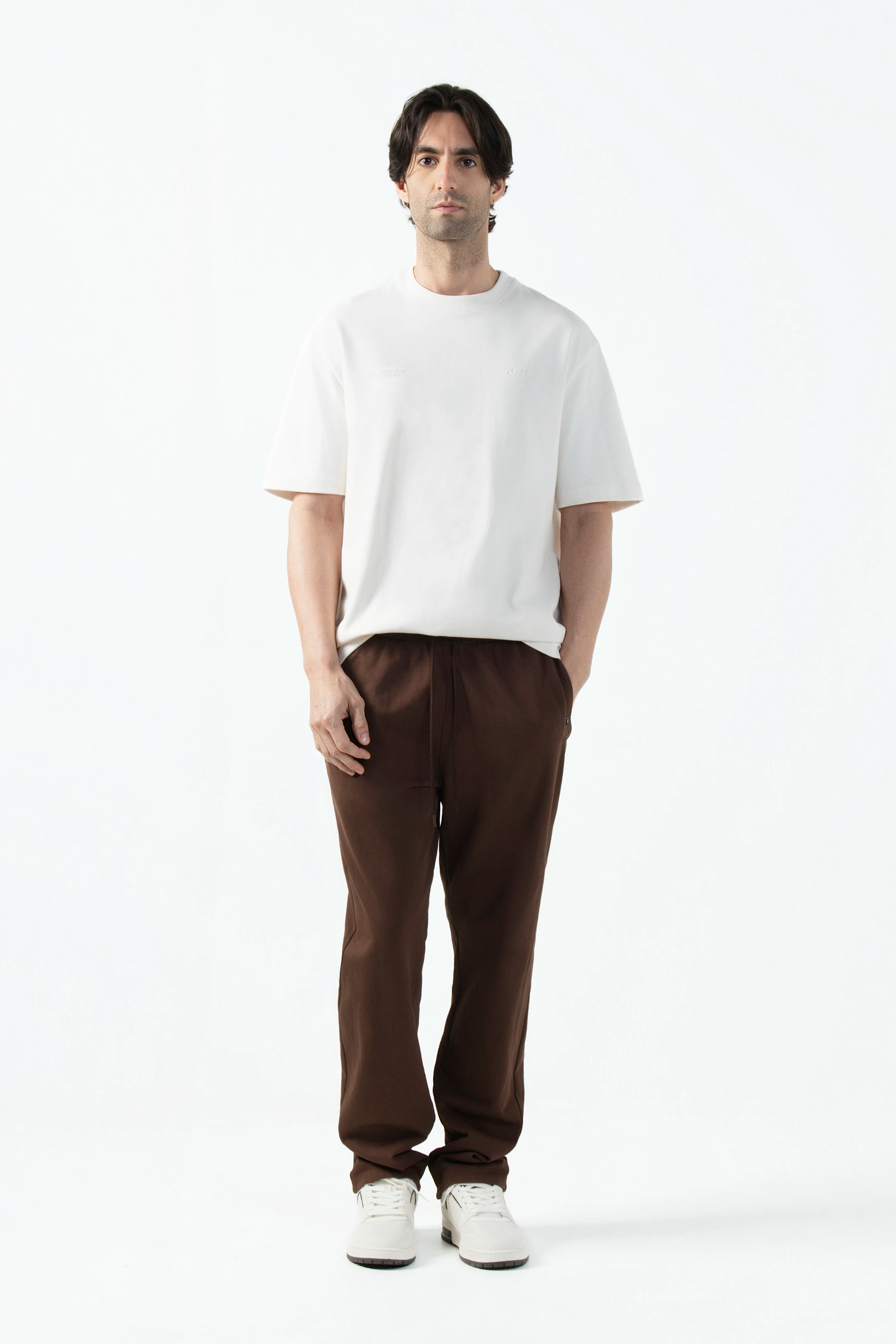 PANTALON SUDADERA COLOR SHAVED CHOCOLATE