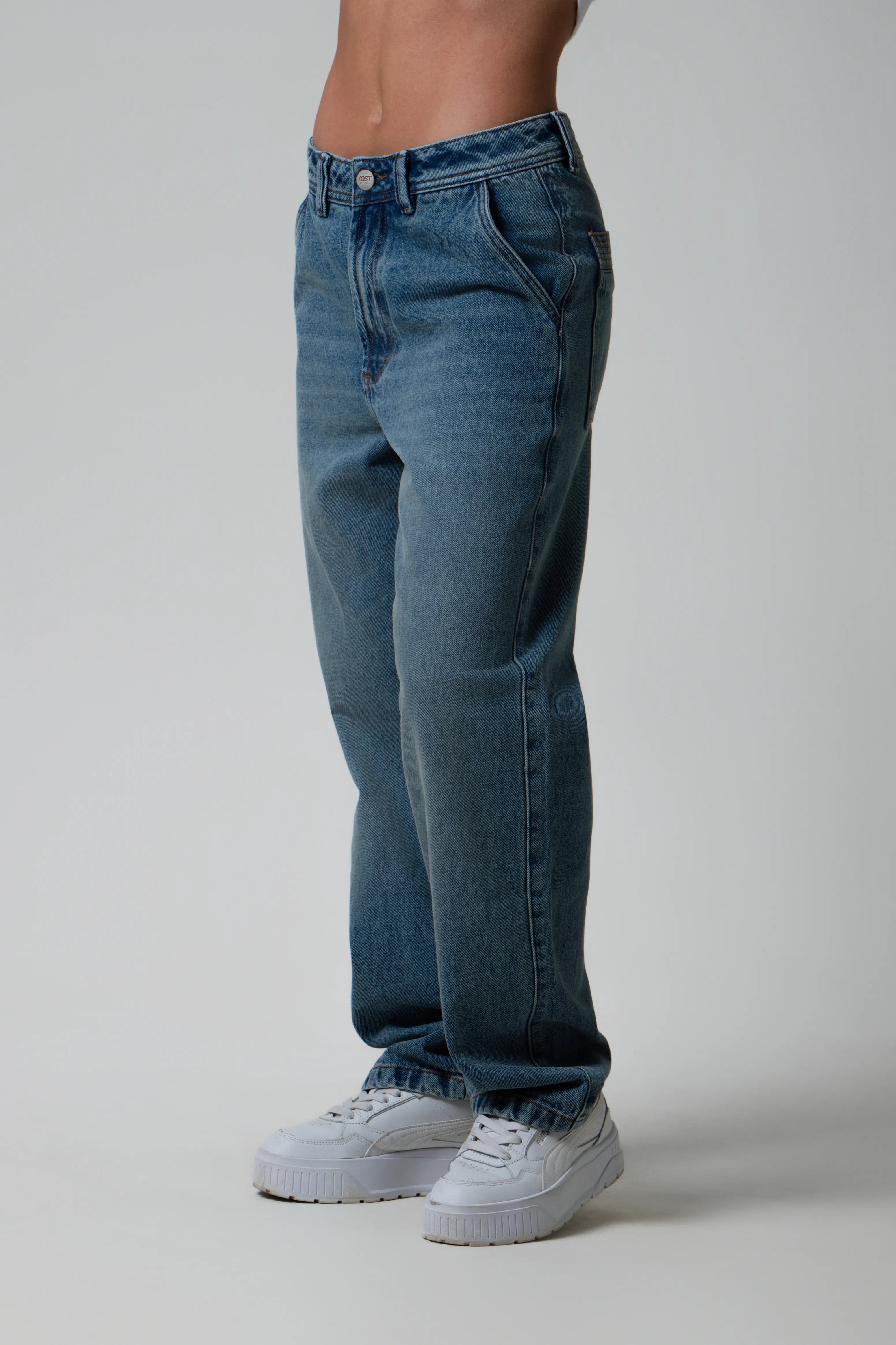 JEAN 5 BOLSILLOS COLOR AZUL CLARO