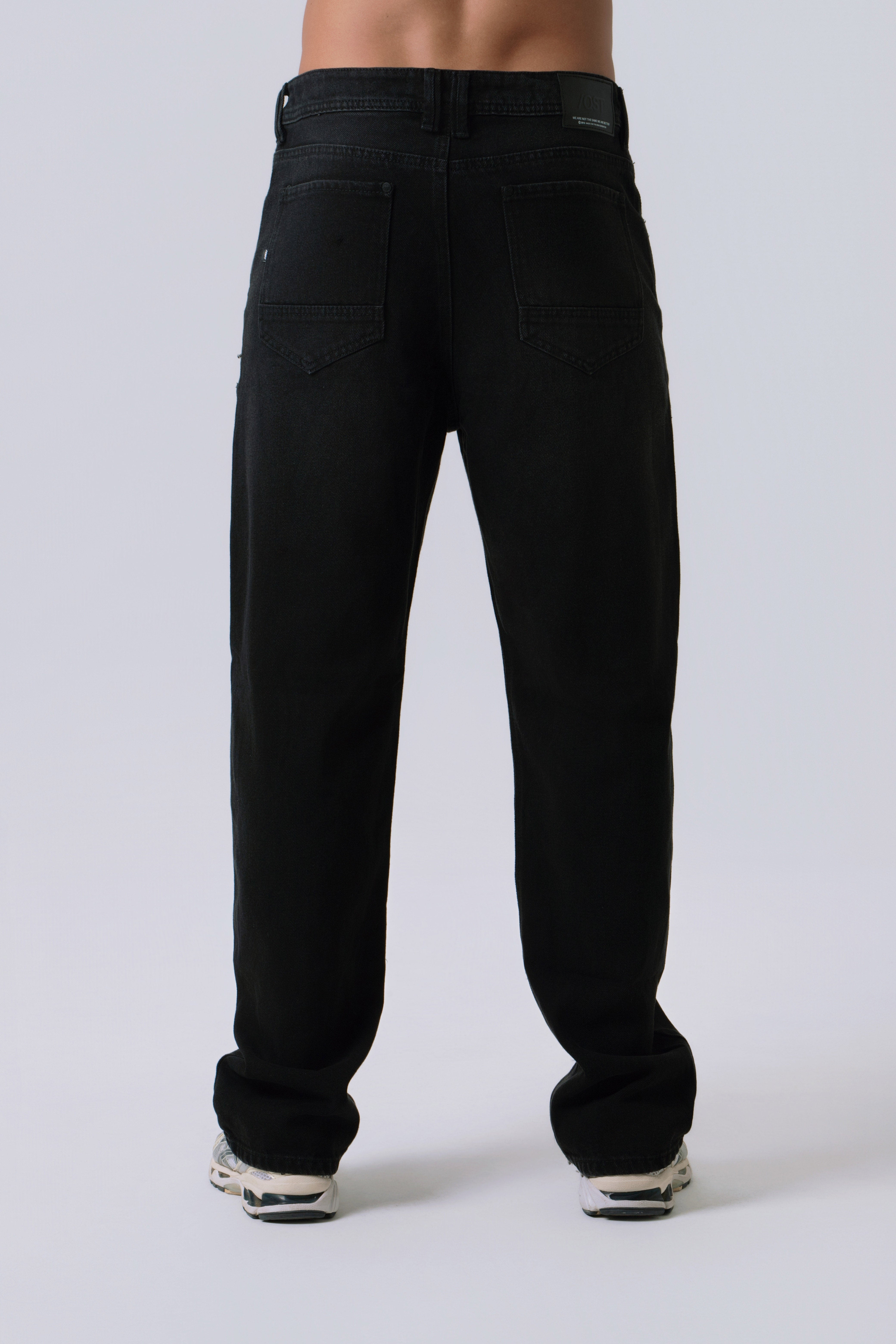 JEAN 5 BOLSILLOS COLOR NEGRO