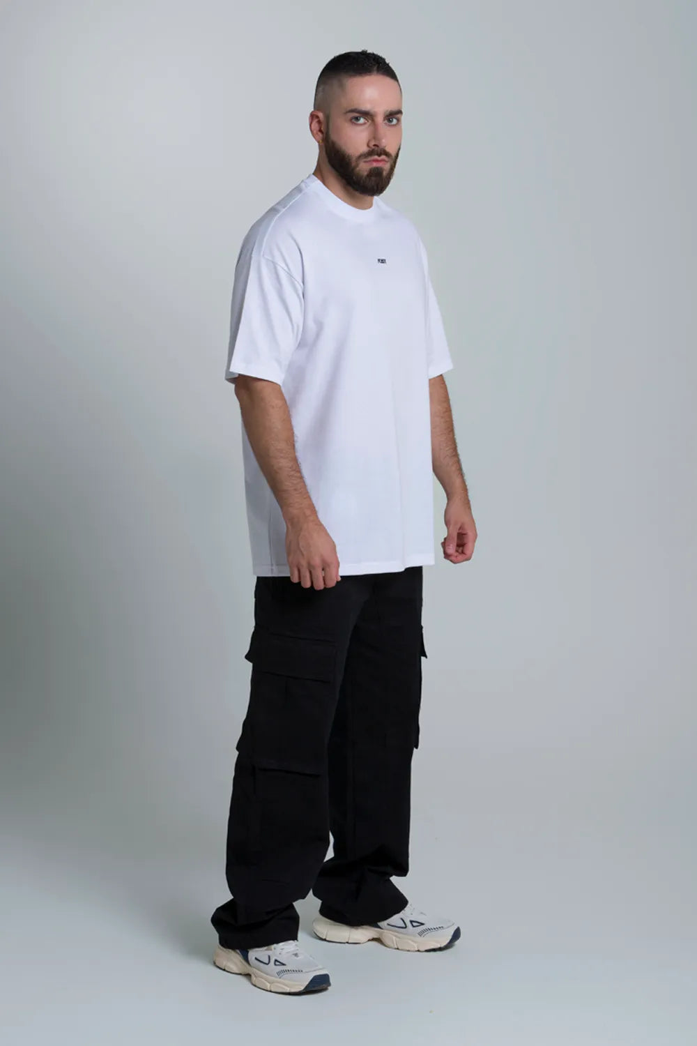 CAMISETA OVERSIZE CNCPTS ESENCIAL BLANCO - QST