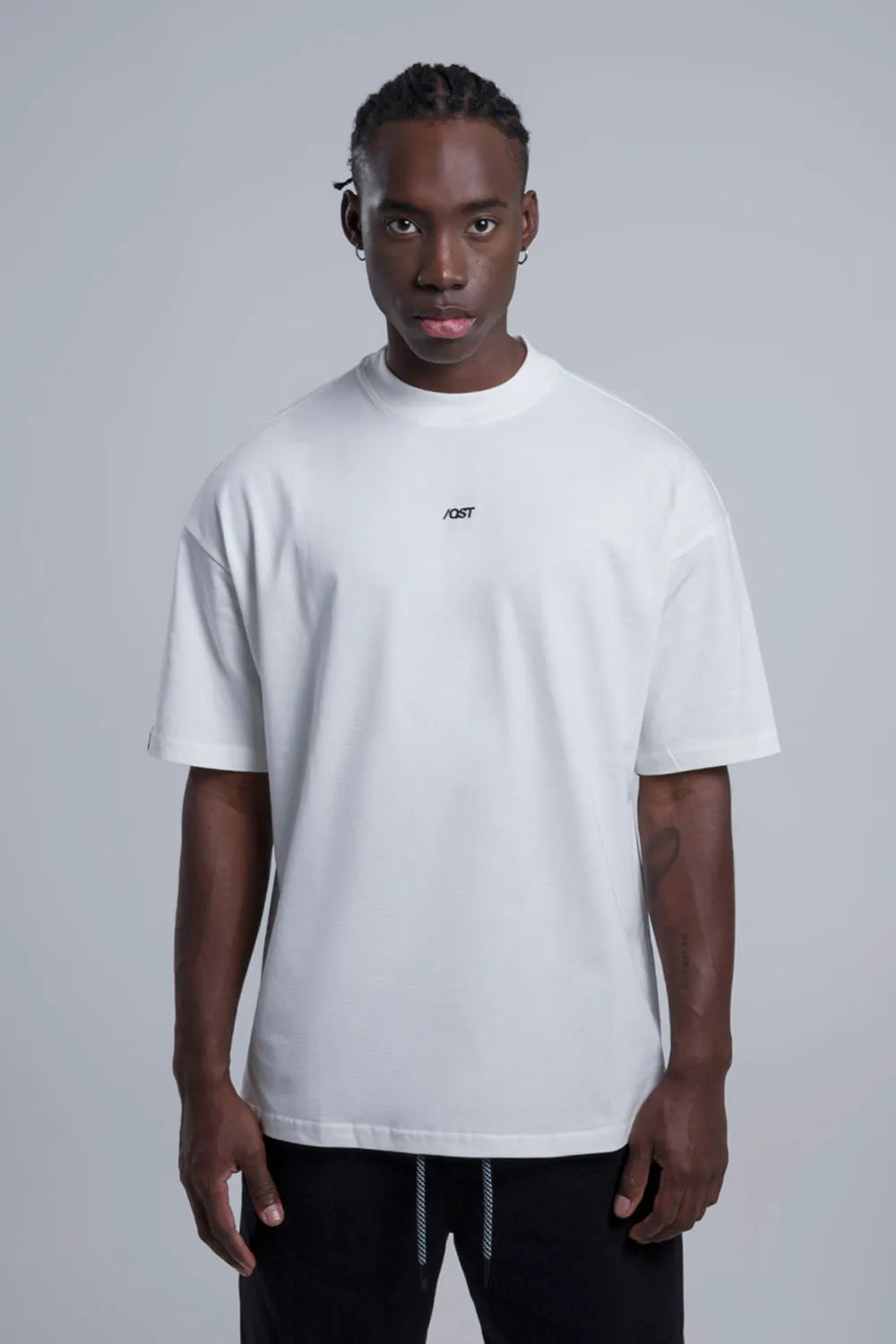 CAMISETA OVERSIZE CNCPTS ESENCIAL - QST