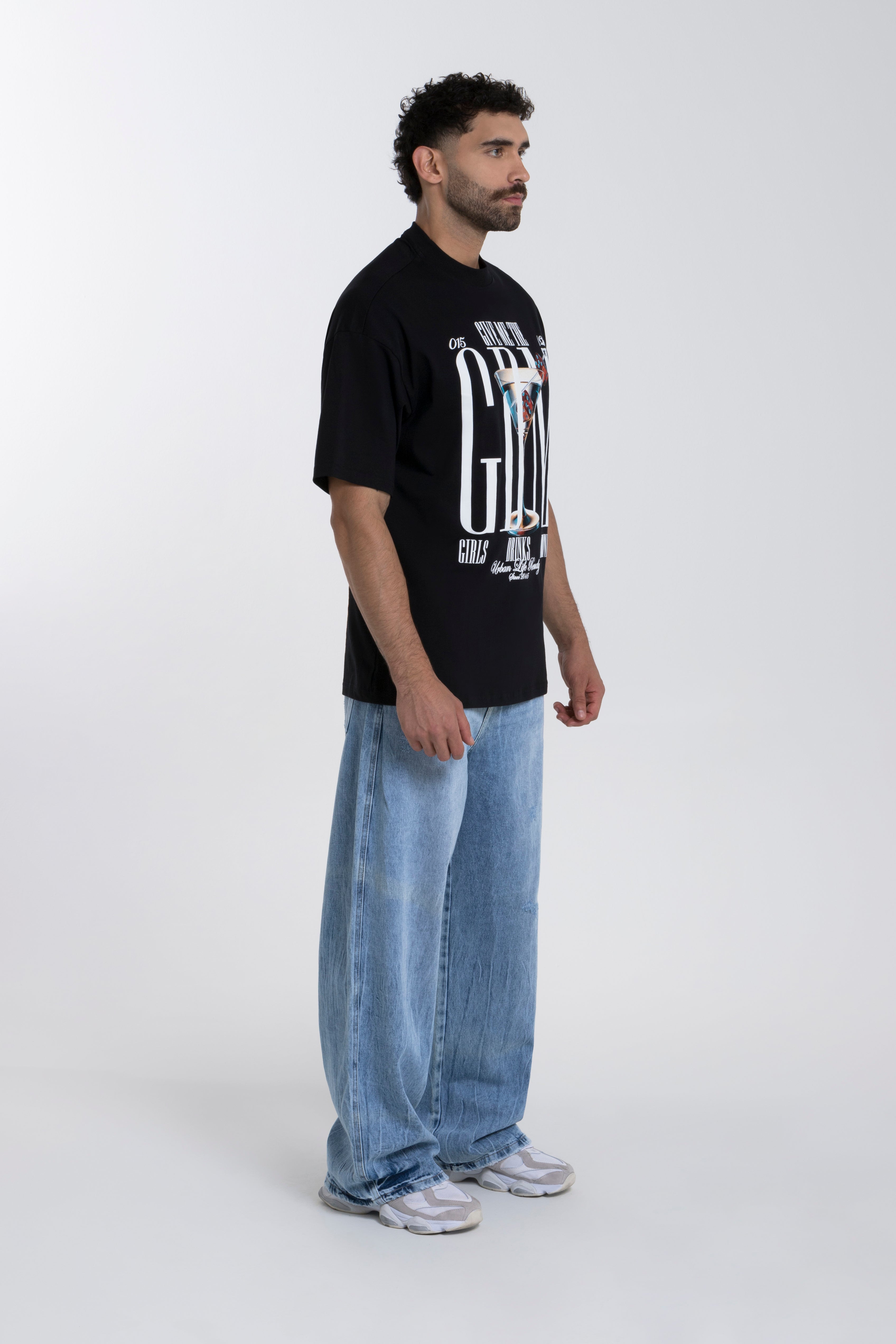 CAMISETA OVERSIZE COLOR NEGRO - QST
