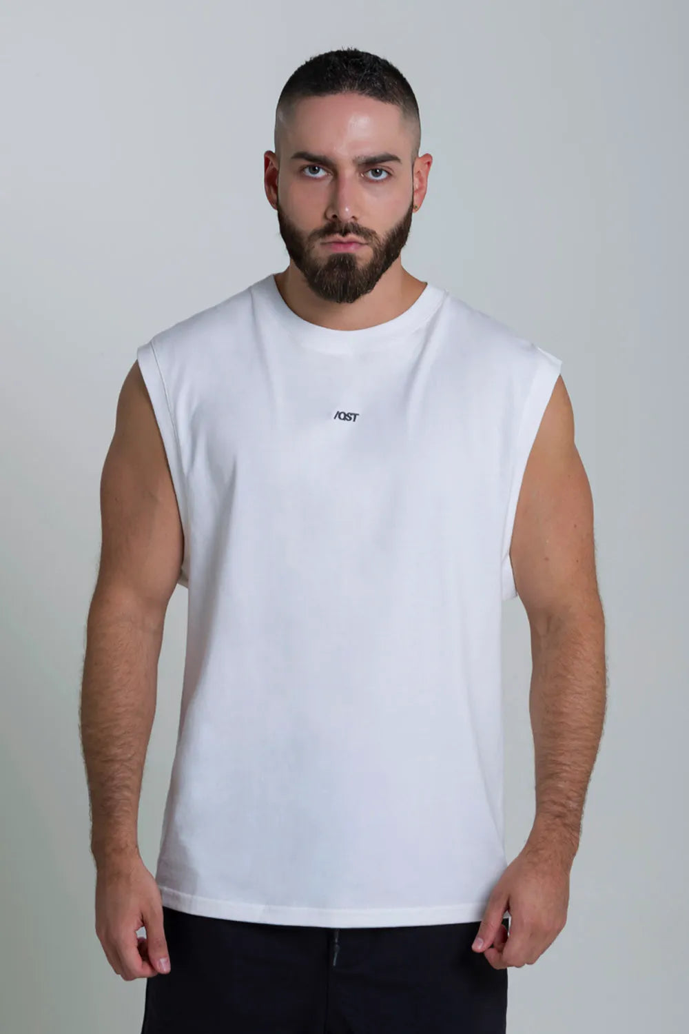 CAMISETA TANK TOP CNCPTS ESENCIAL COLOR CRUDO - QST