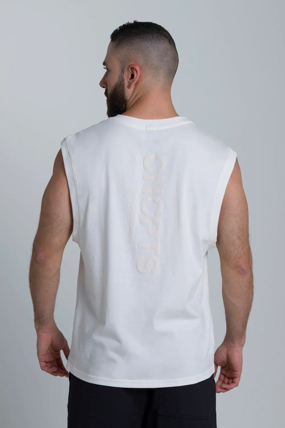 CAMISETA TANK TOP CNCPTS ESENCIAL COLOR CRUDO - QST