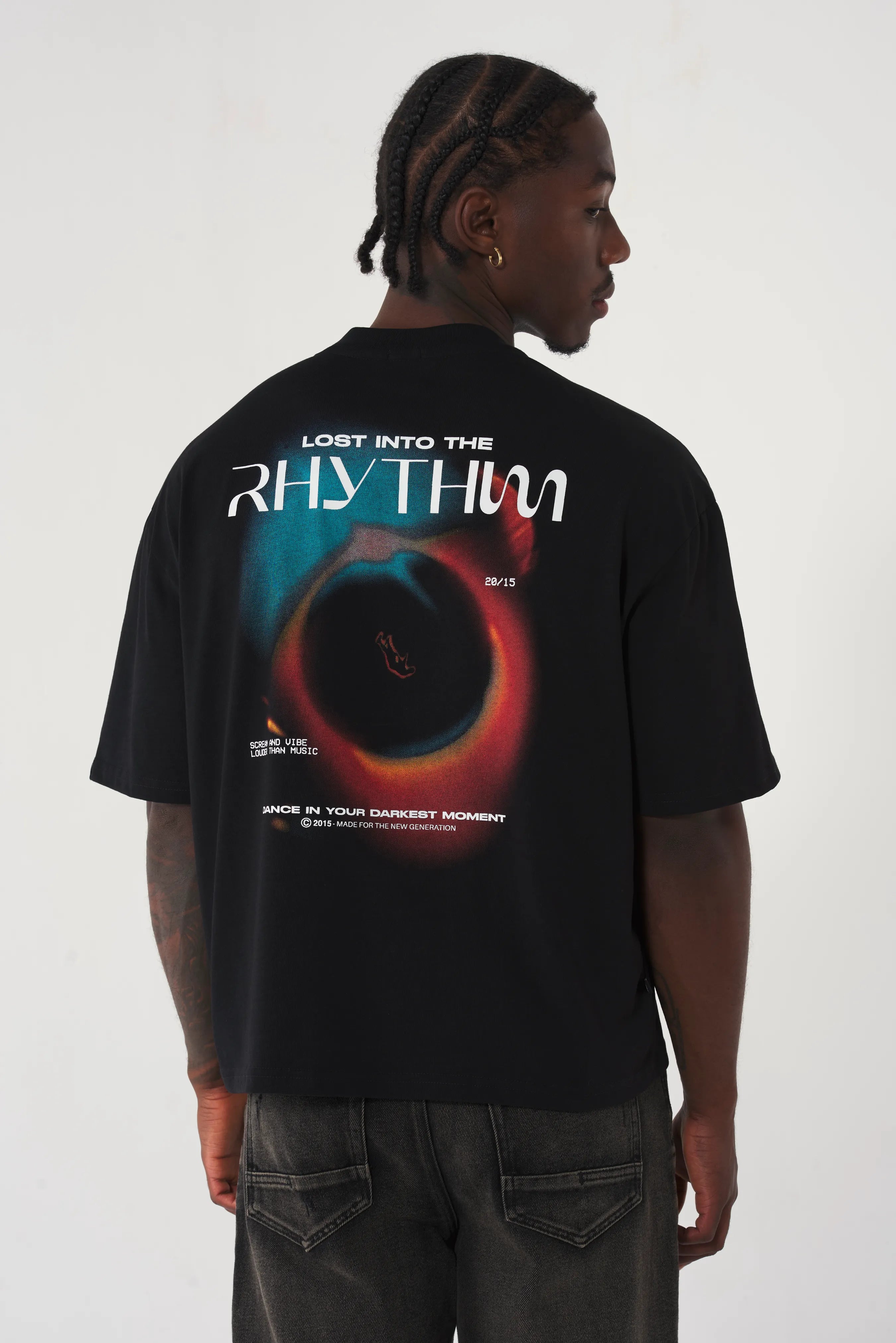 Into To The Rhythm Boxy  T - shirt - QST