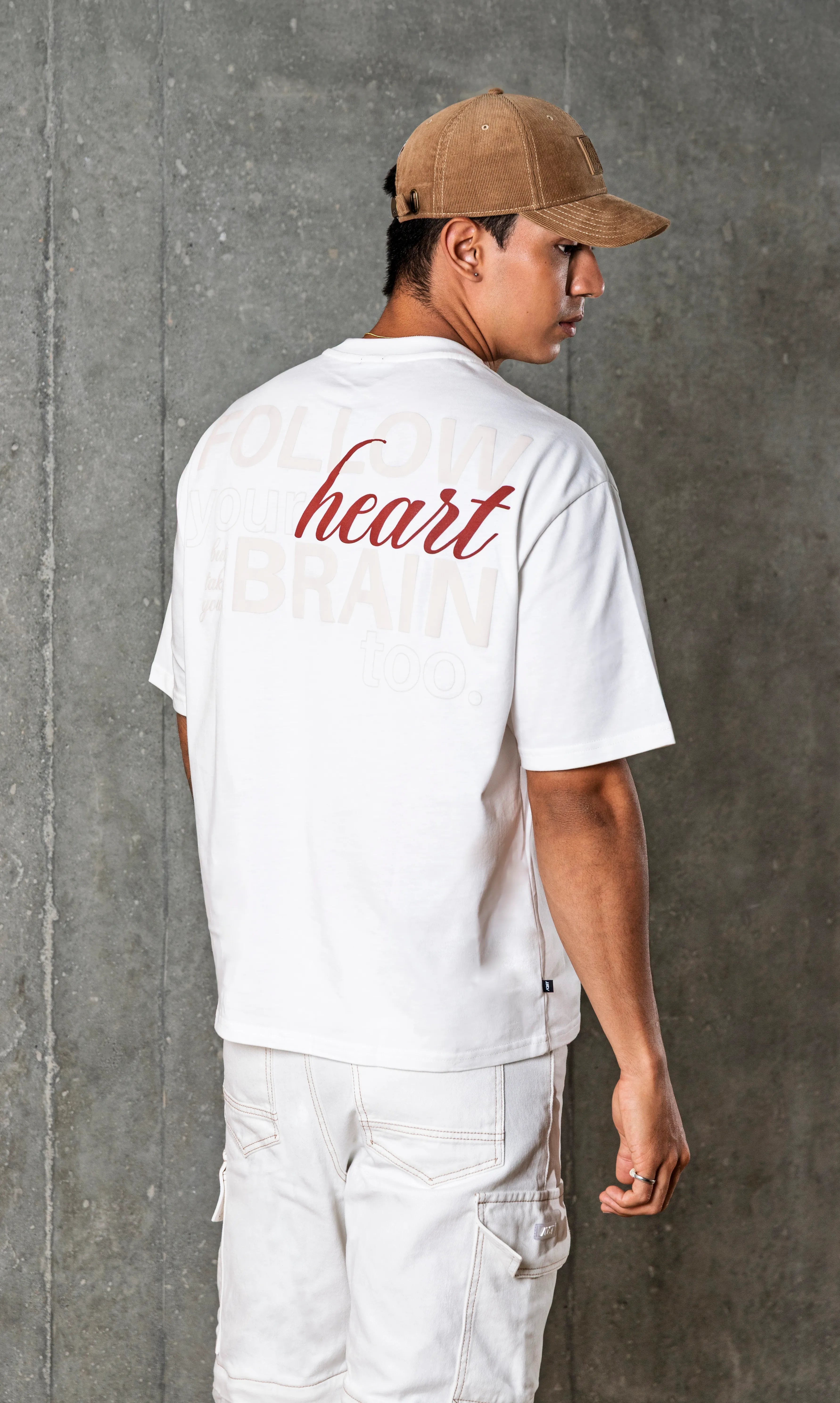 CAMISETA BOXY BPT MANGA CORTA ESTAMPADO HEART