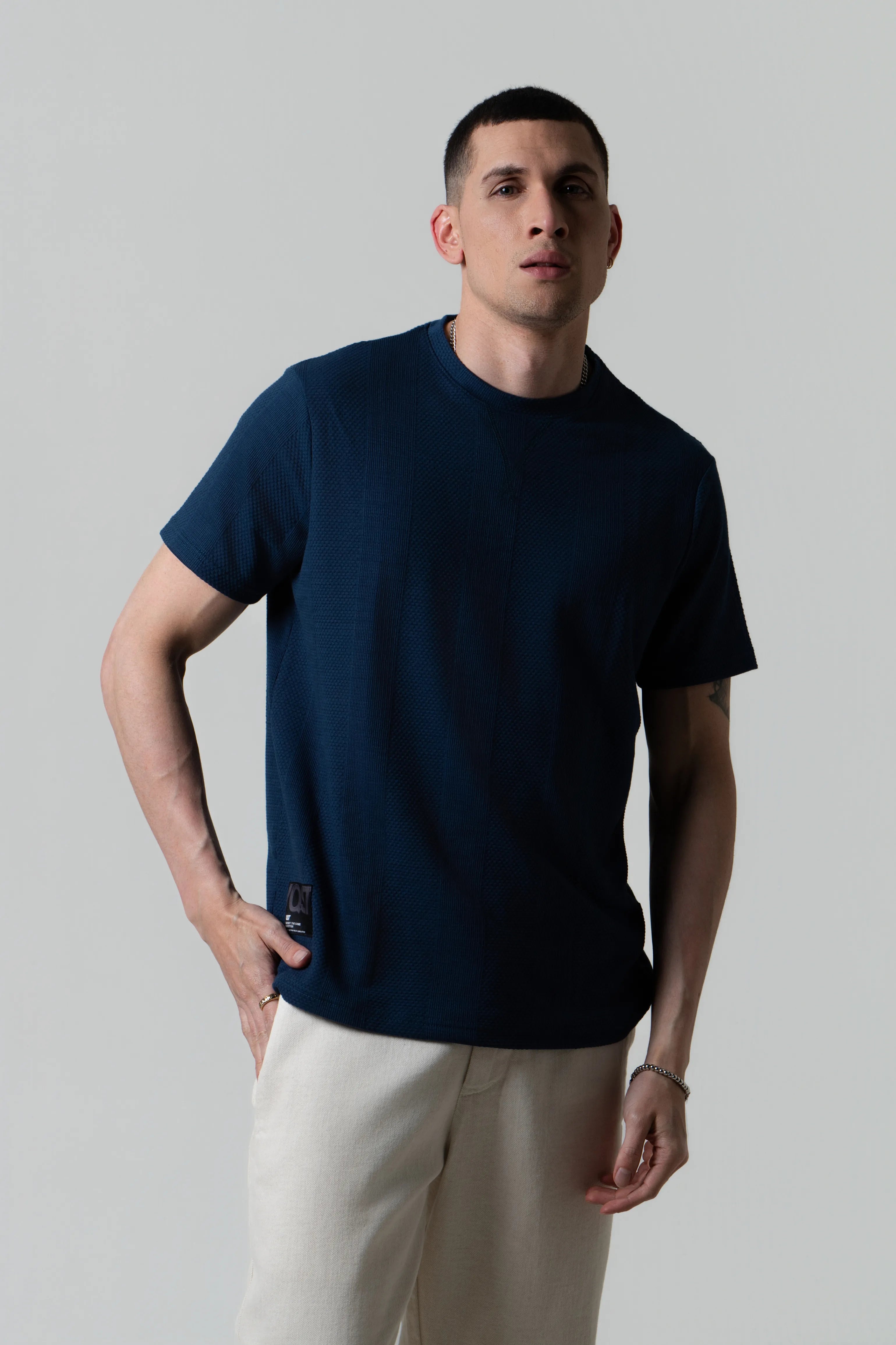 CAMISETA MANGA CORTA COLOR AZUL OSCURO