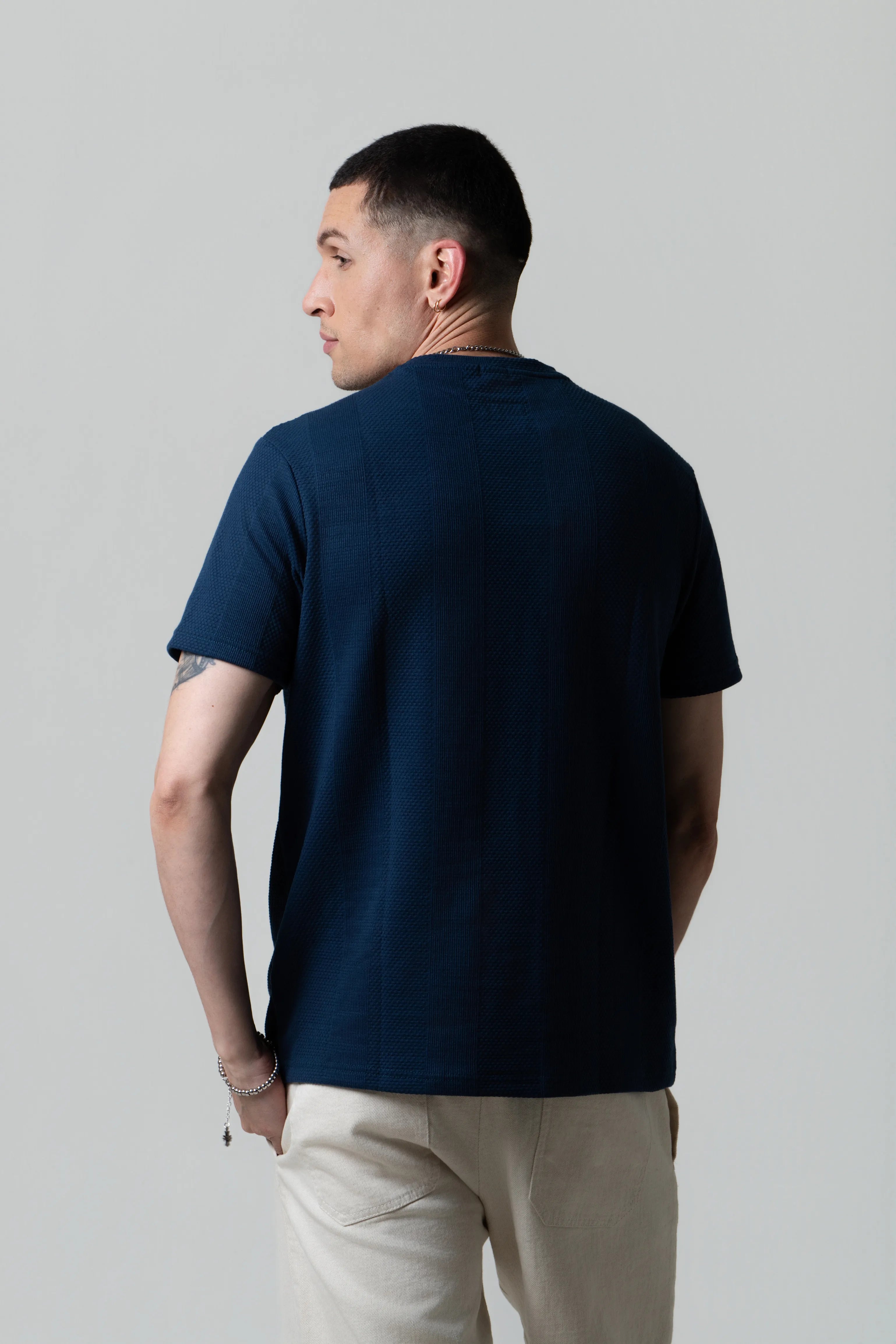 CAMISETA MANGA CORTA COLOR AZUL OSCURO