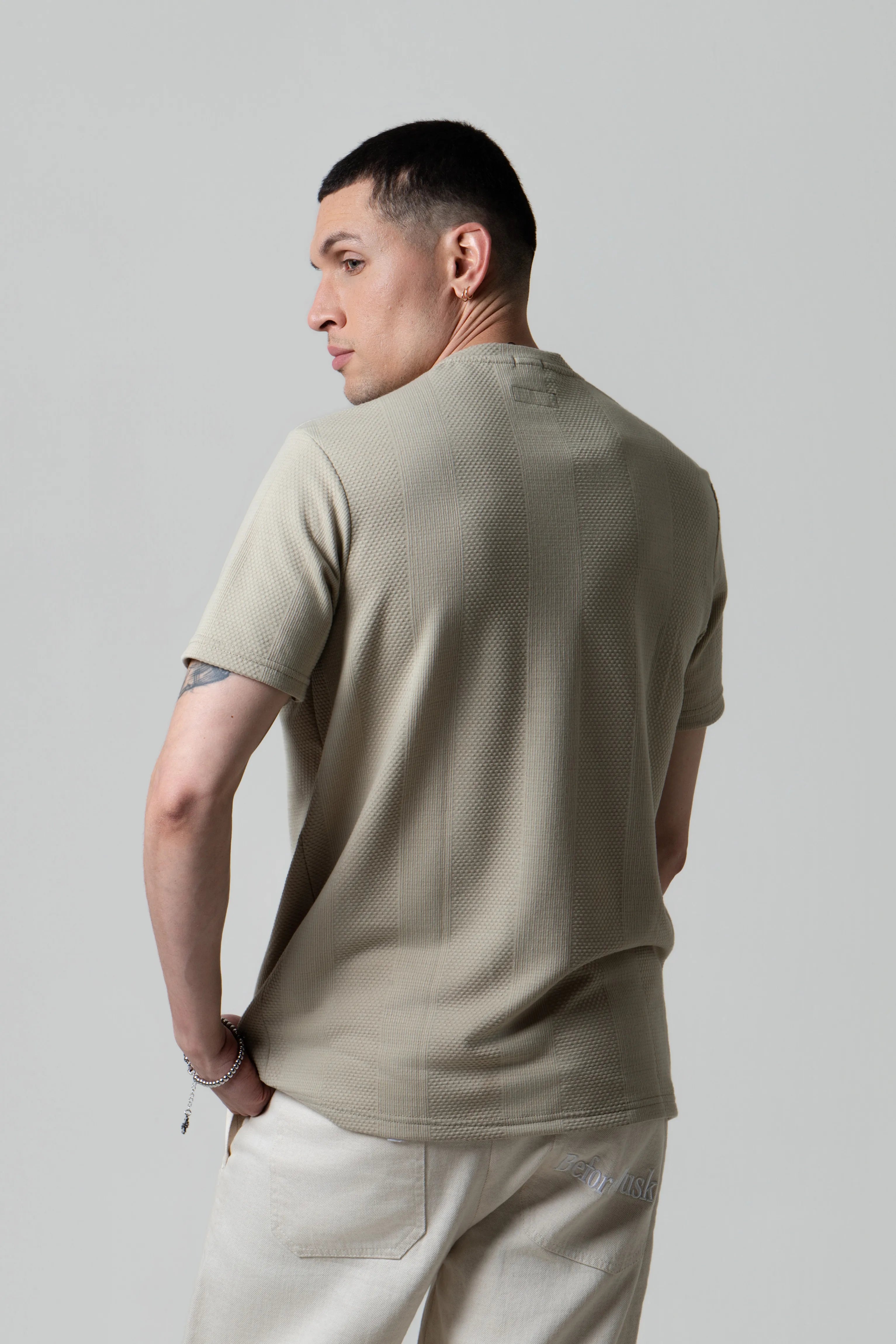 CAMISETA MANGA CORTA COLOR VERDE OLIVA JASPE MEDIO