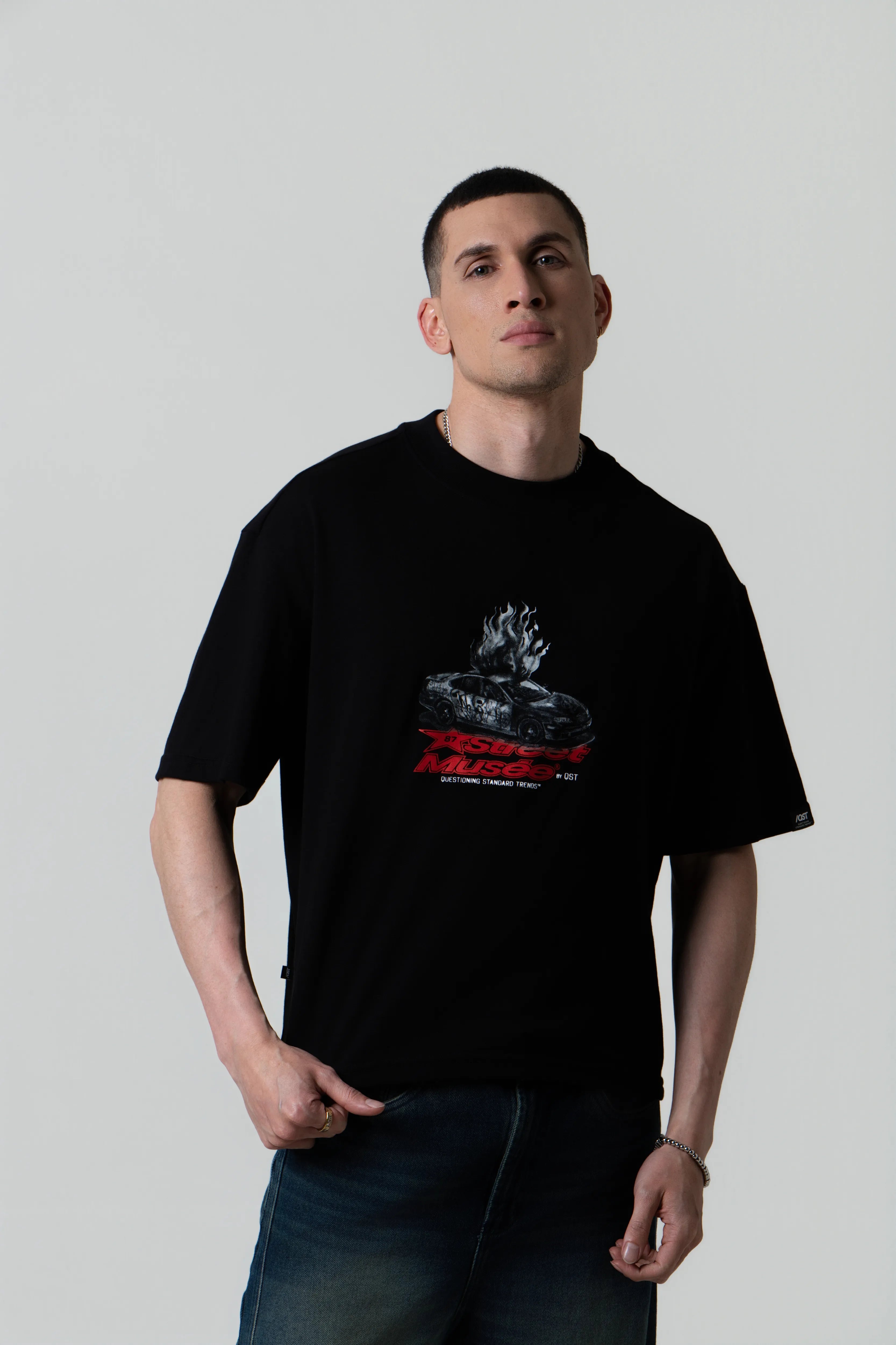 CAMISETA MANGA CORTA COLOR NEGRO