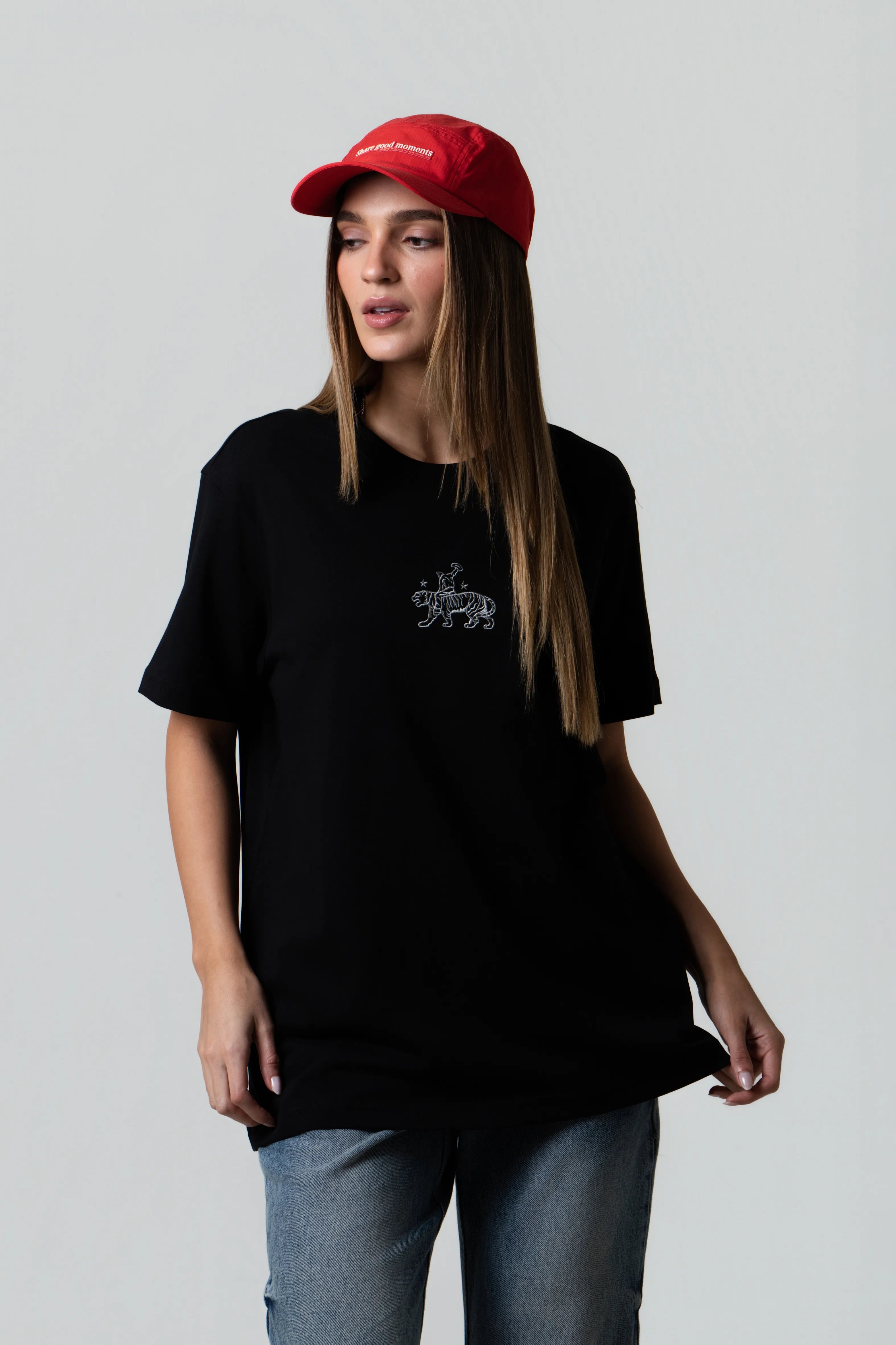 CAMISETA MANGA CORTA COLOR NEGRO