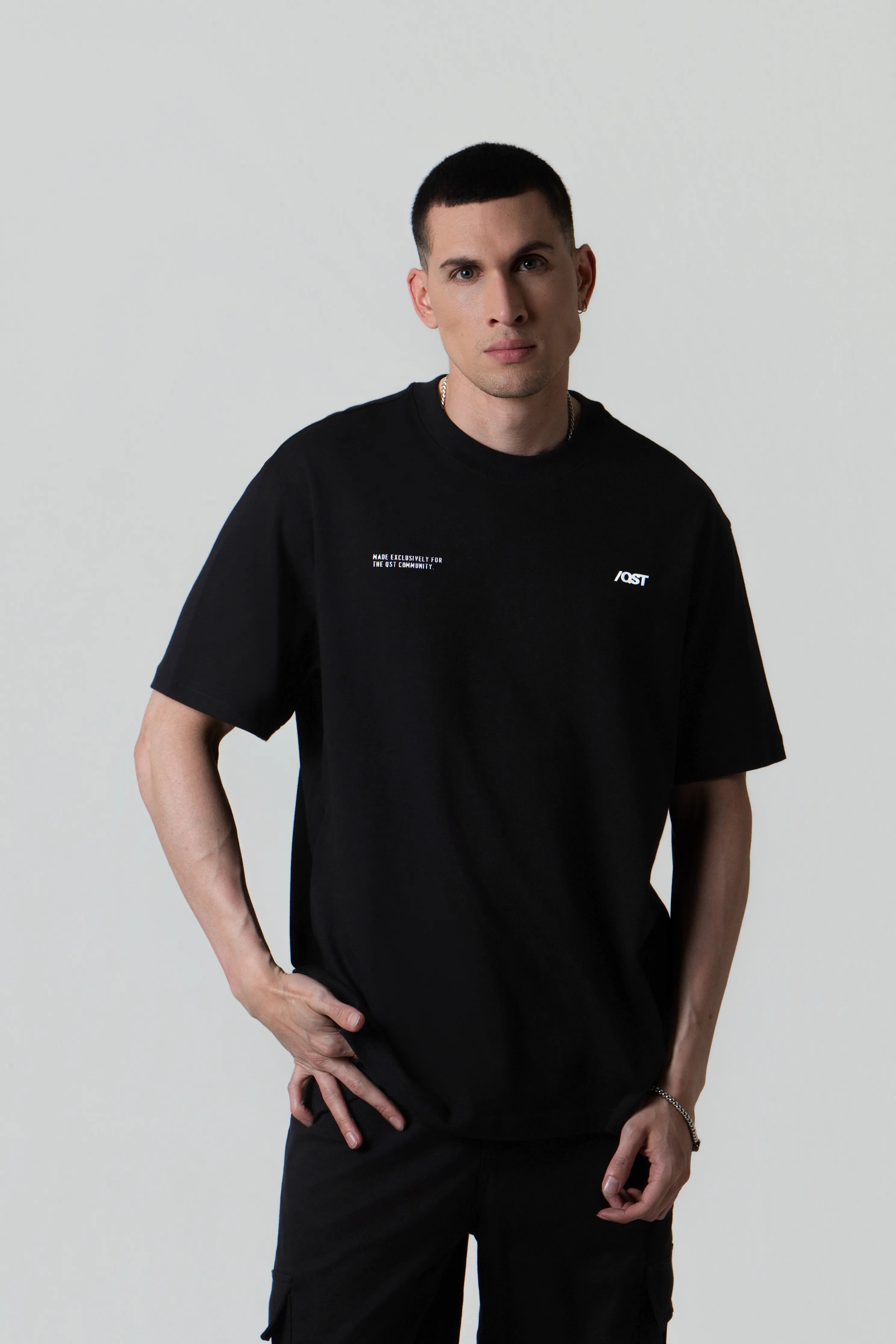 CAMISETA MANGA CORTA COLOR NEGRO