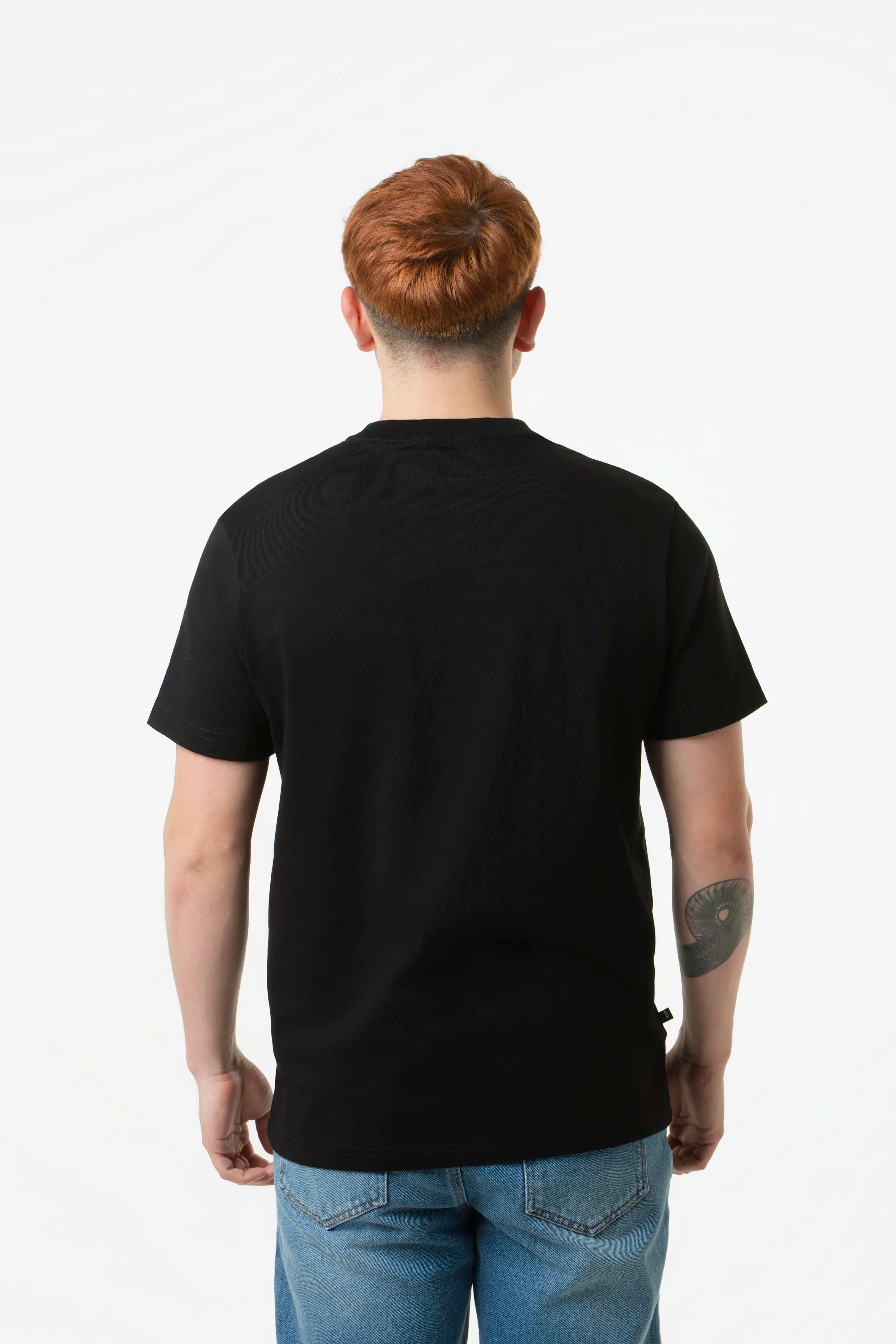 CAMISETA MANGA CORTA COLOR NEGRO