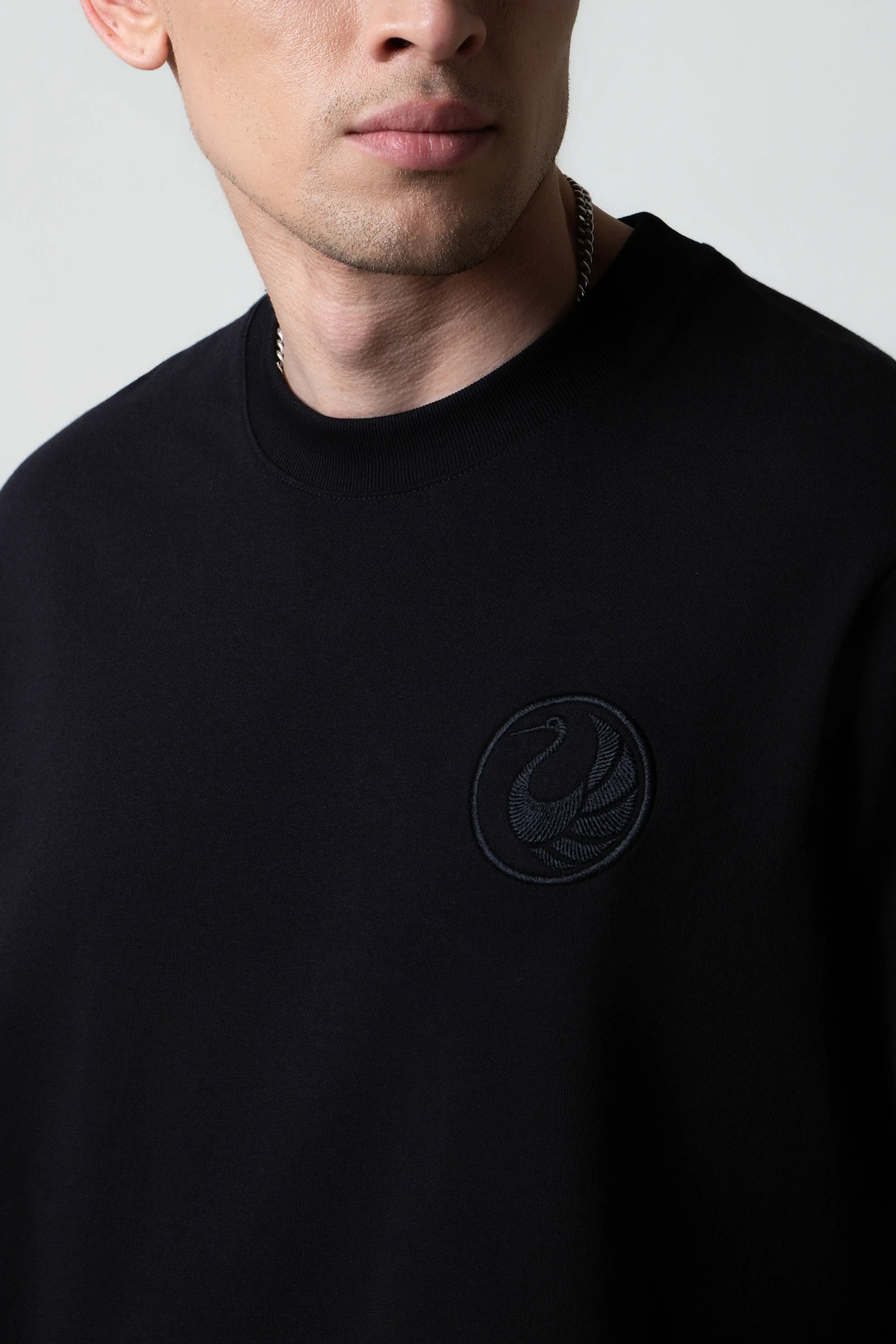CAMISETA MANGA CORTA COLOR NEGRO