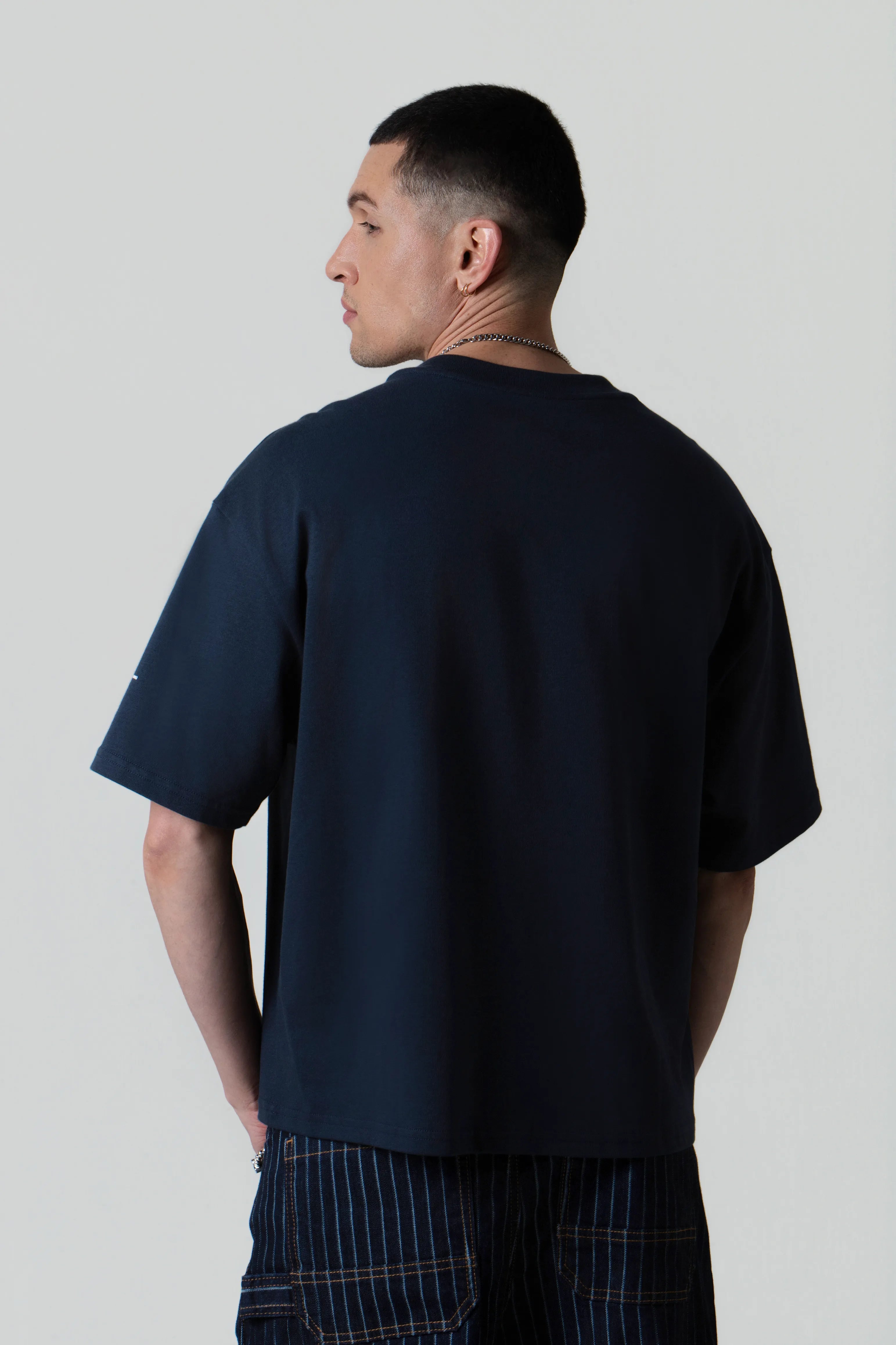 CAMISETA MANGA CORTA COLOR AZUL OSCURO