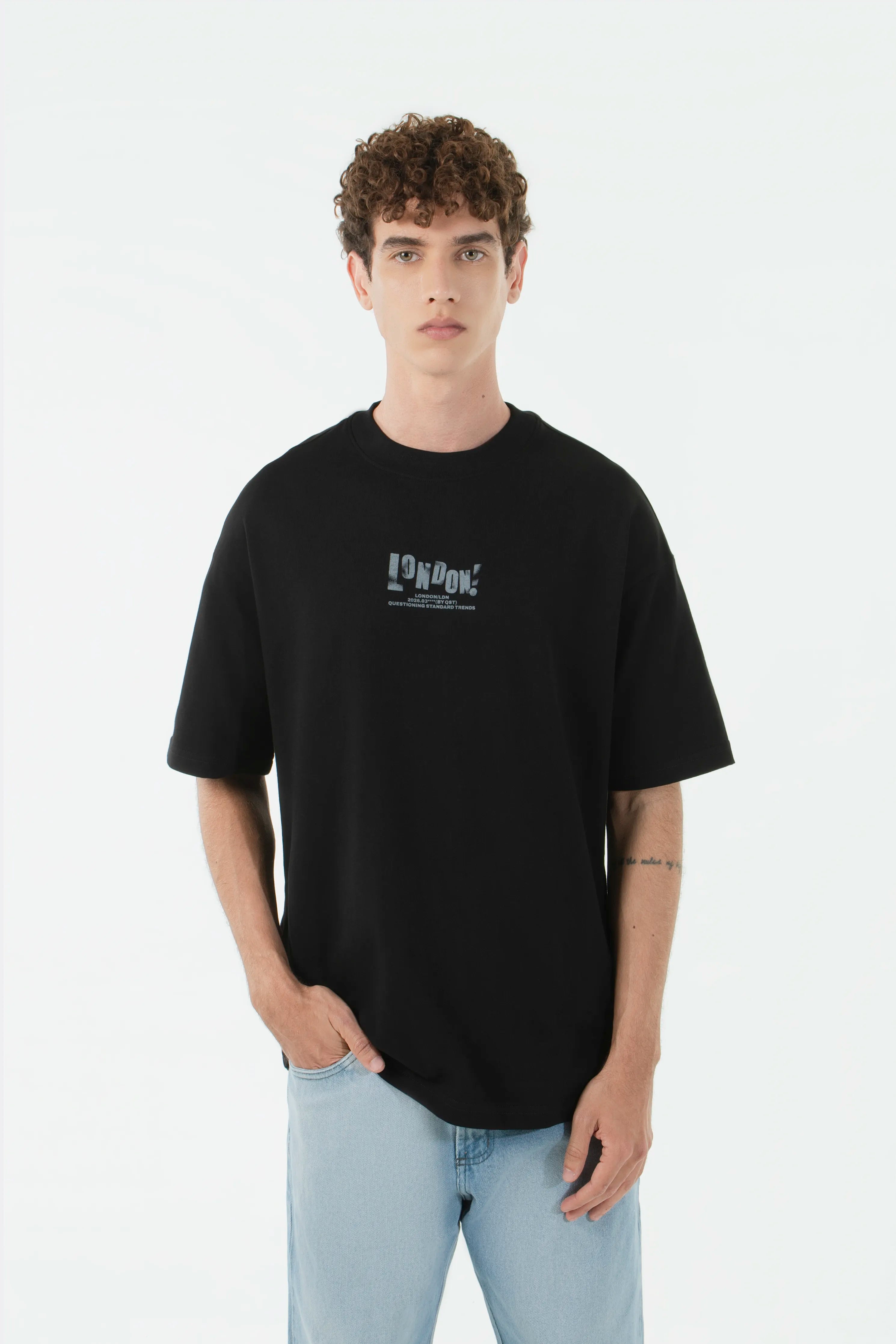 CAMISETA MANGA CORTA COLOR NEGRO