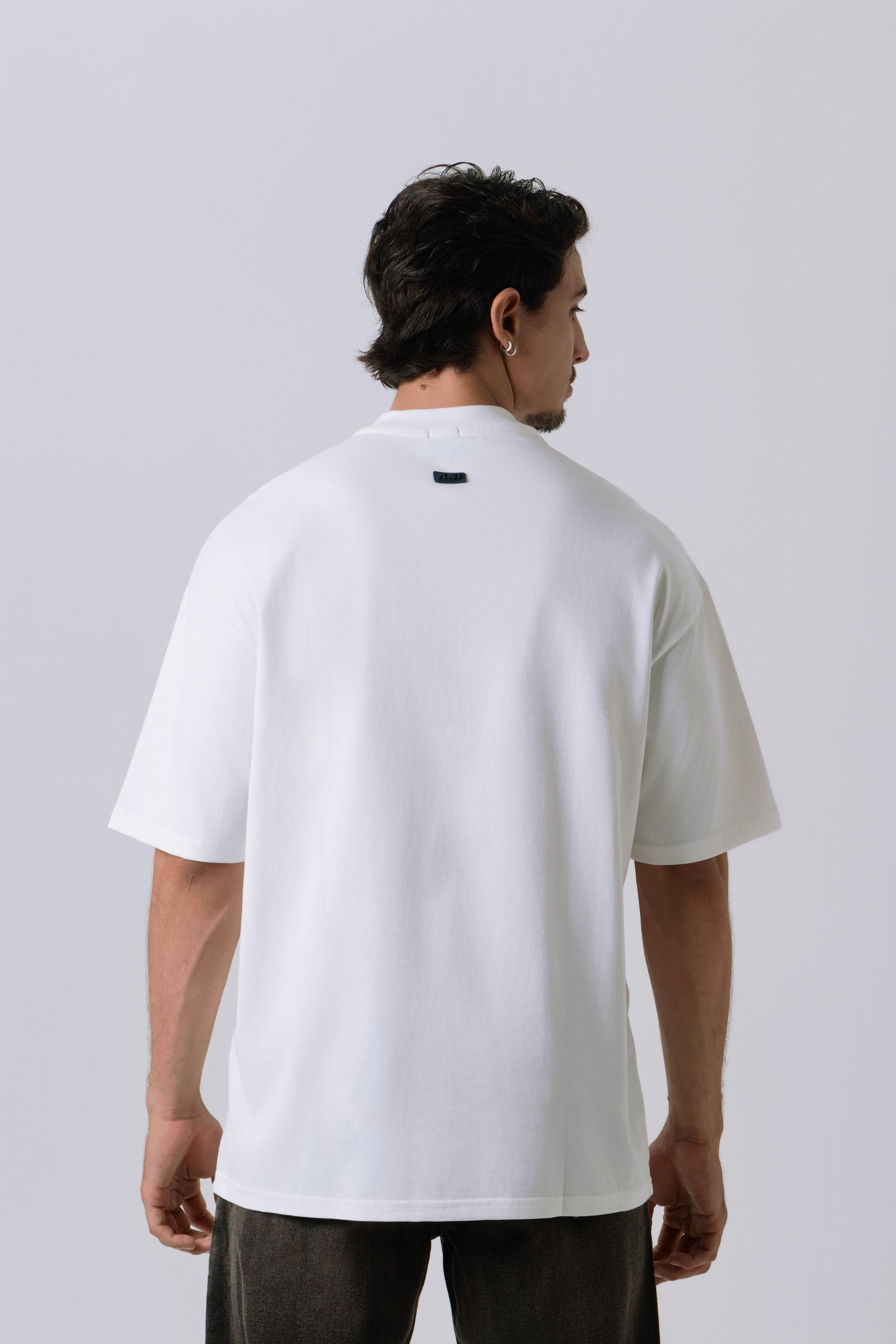 CAMISETA OVERSIZE COLOR IVORY