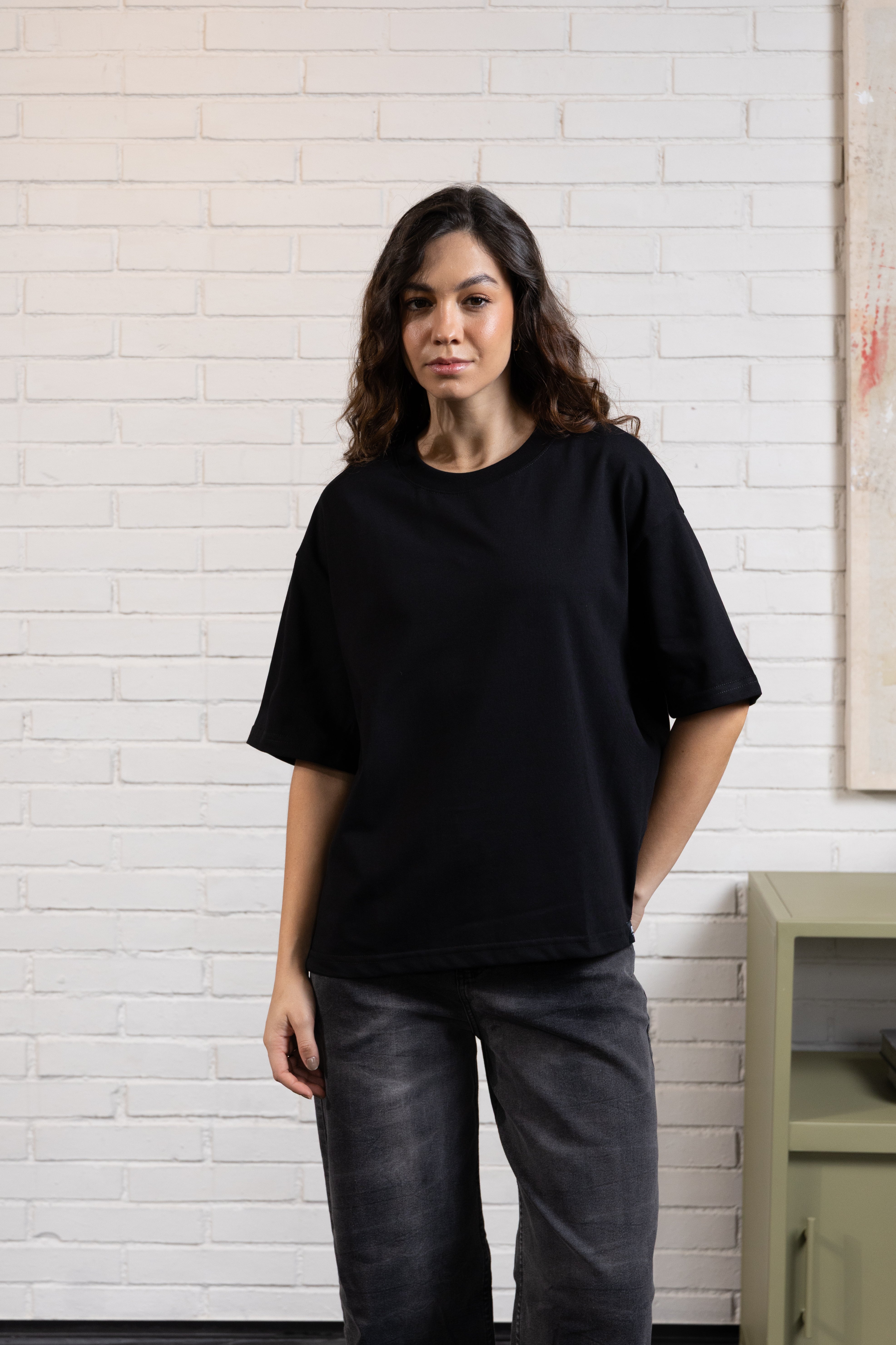 CAMISETA MANGA CORTA COLOR NEGRO