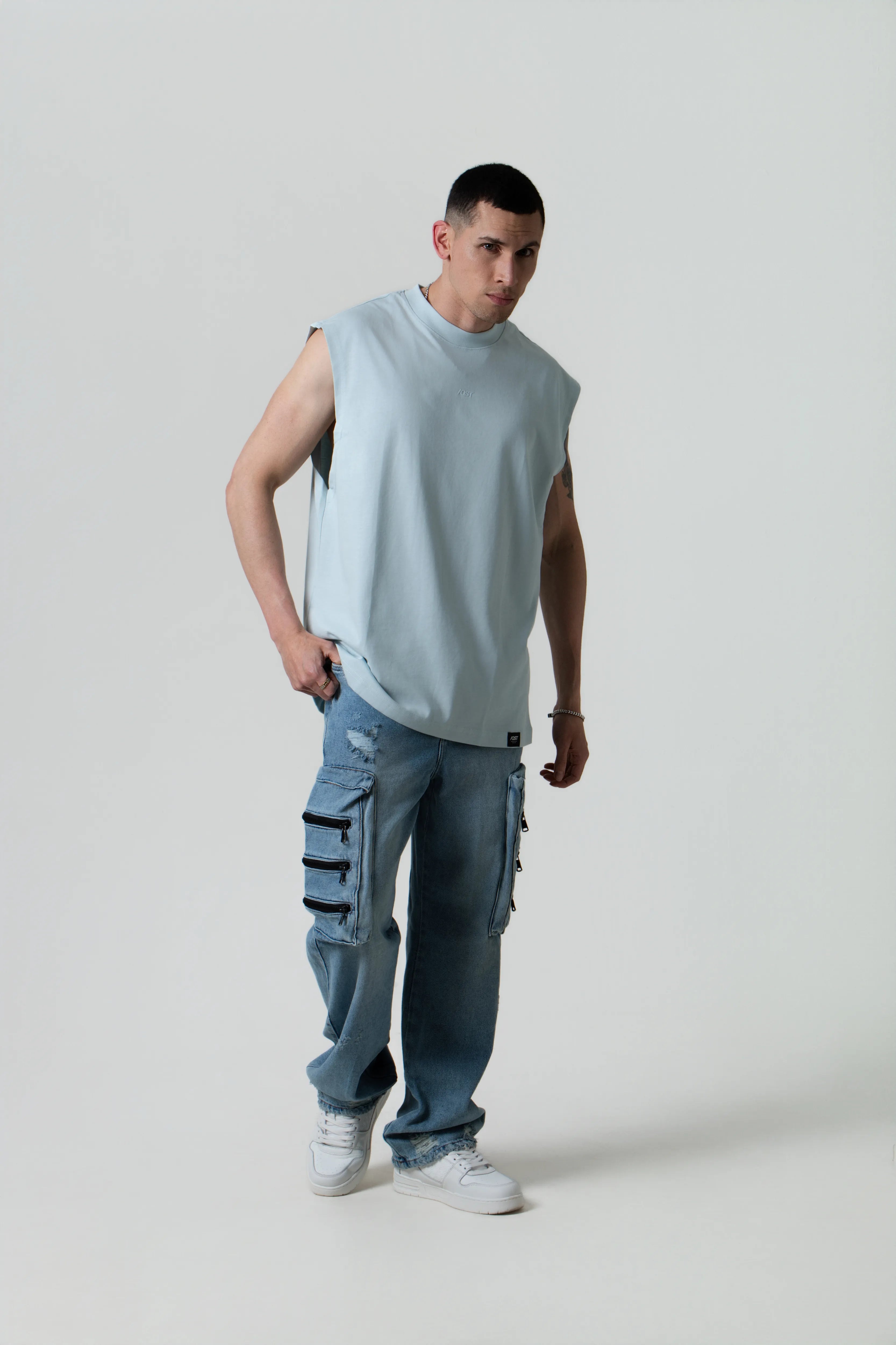 CAMISETA MANGA CORTA COLOR BABY BLUE