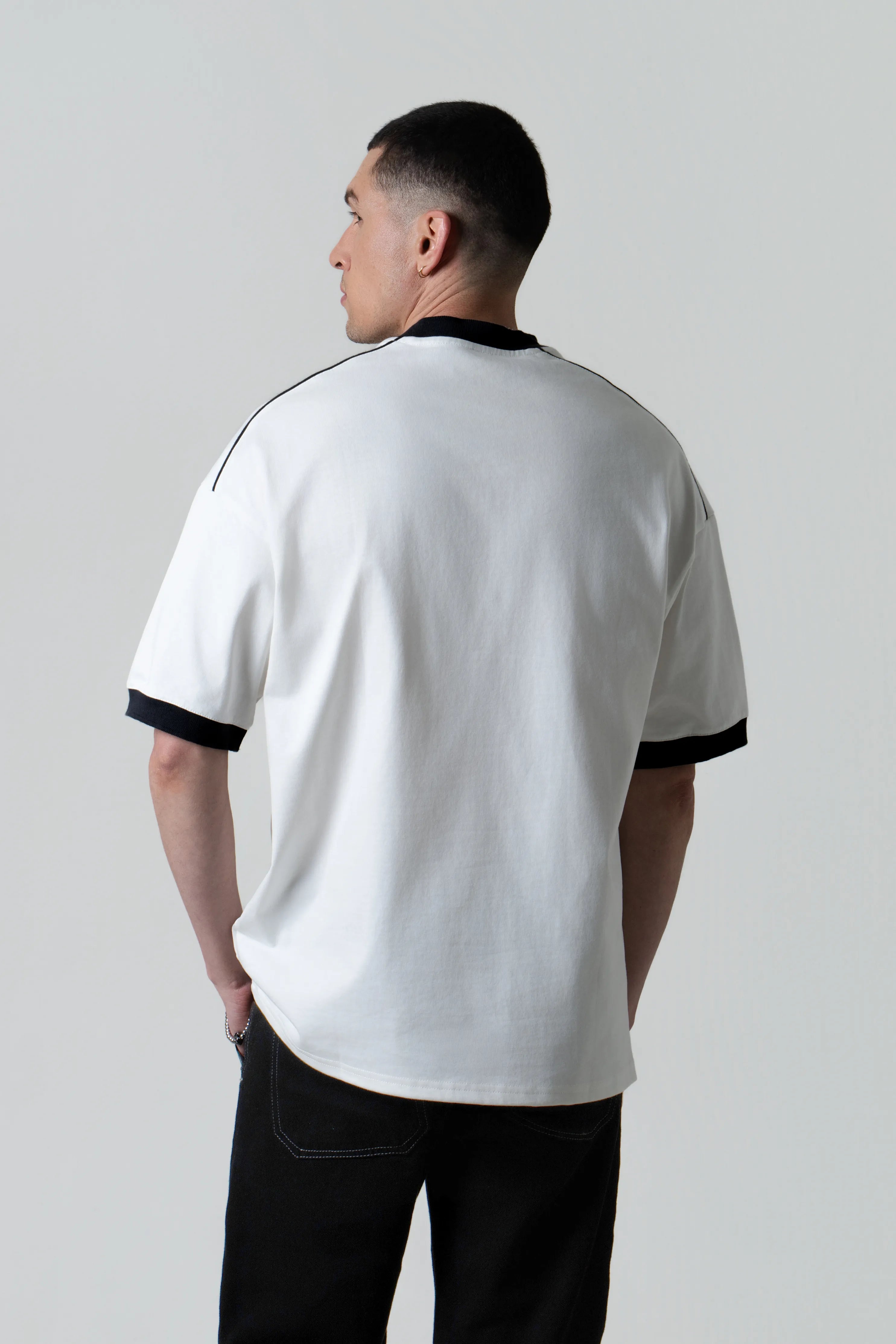 CAMISETA PREMIUM MANGA CORTA COLOR IVORY