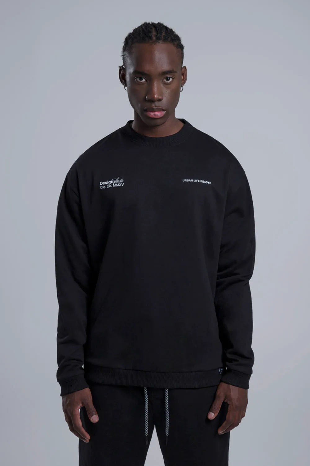 CREWNECK OVERSIZE ESENCIAL BLACK - QST