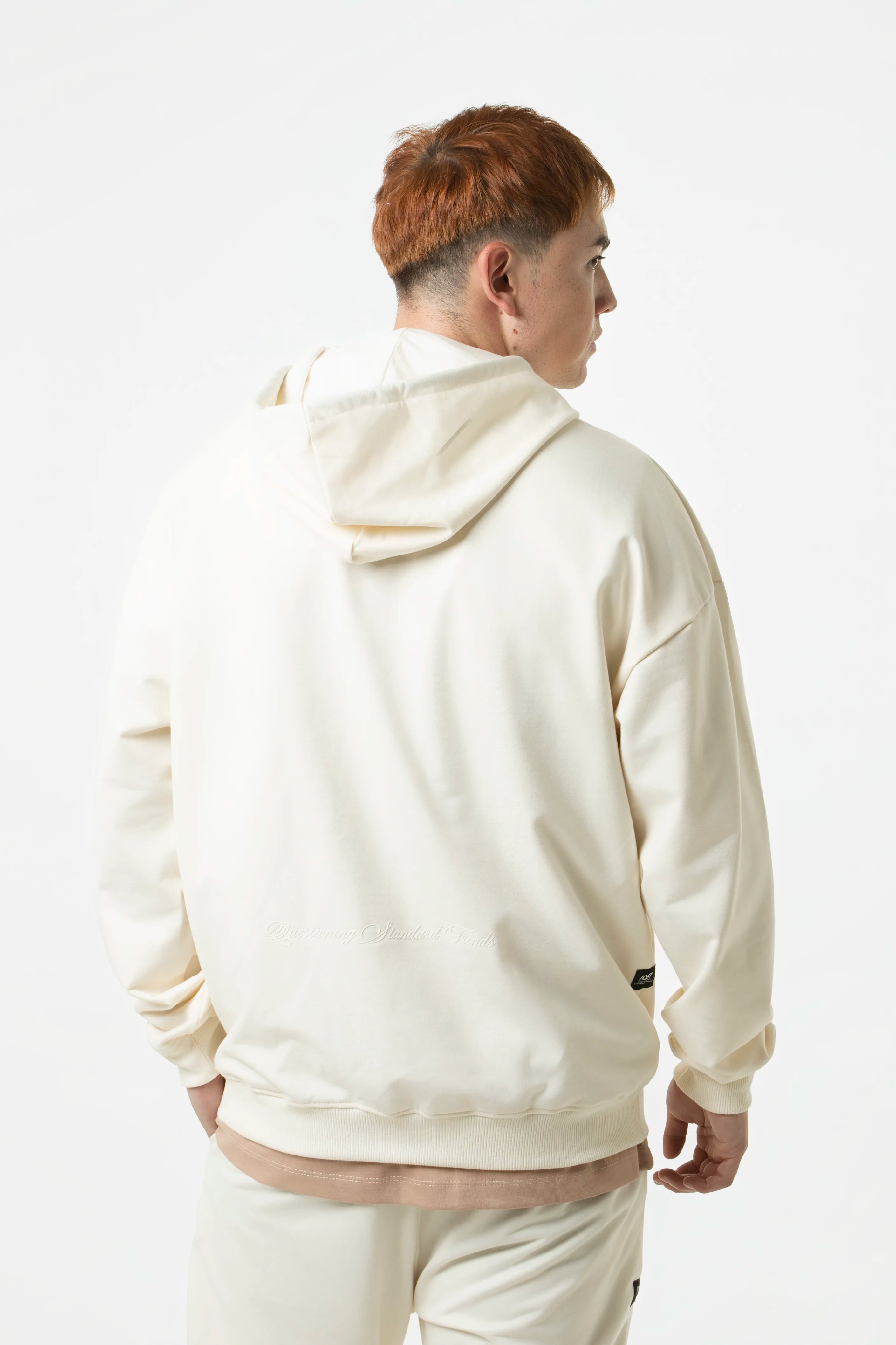BUZO CERRADO COLOR IVORY