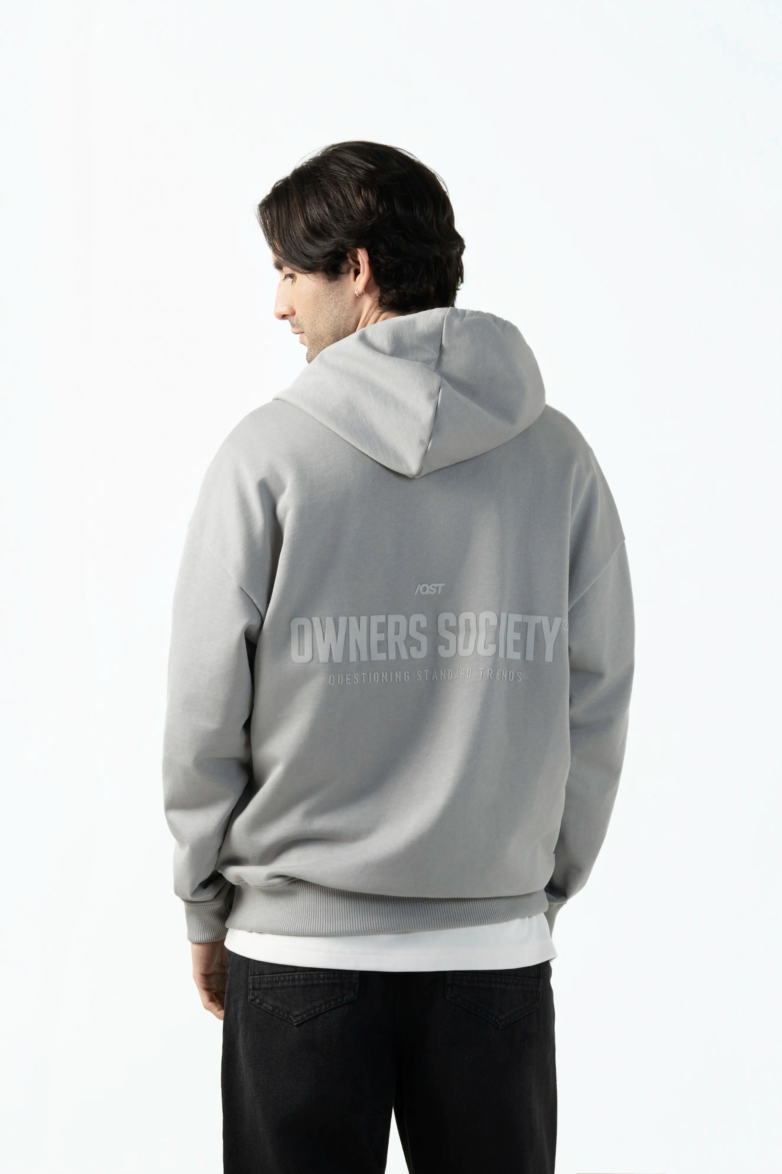 BUZO CERRADO COLOR GRIS CLR