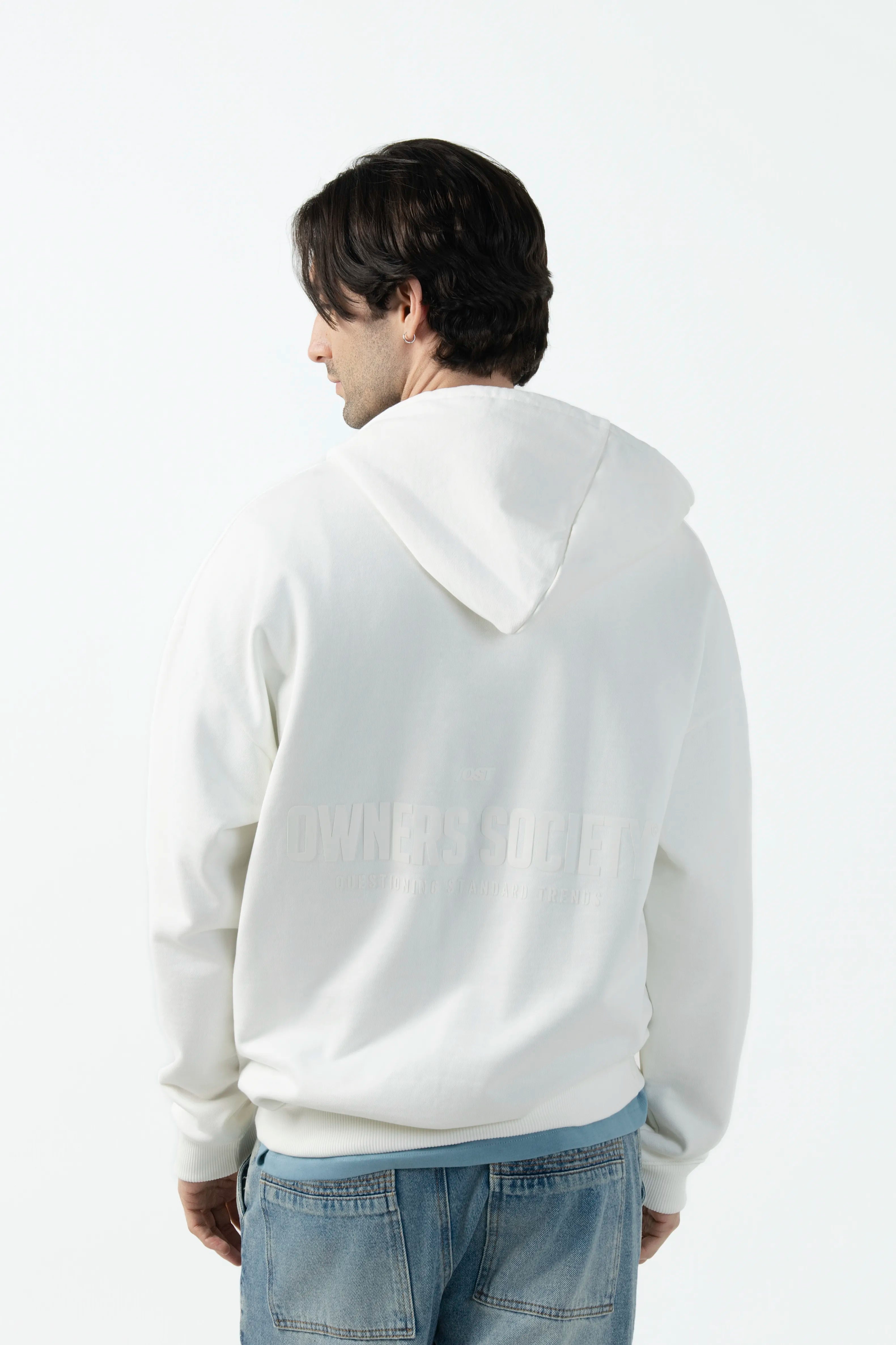 BUZO CERRADO COLOR IVORY